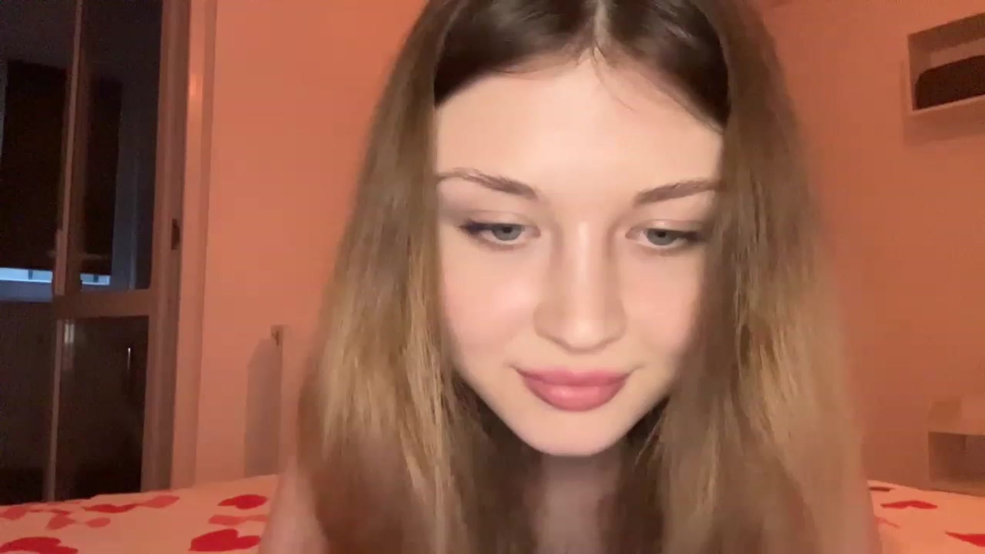 Gallery image thumbnail from Coconut_dream's myfreecams stream on, 05/14/2023, 17:53 image 14 of 20