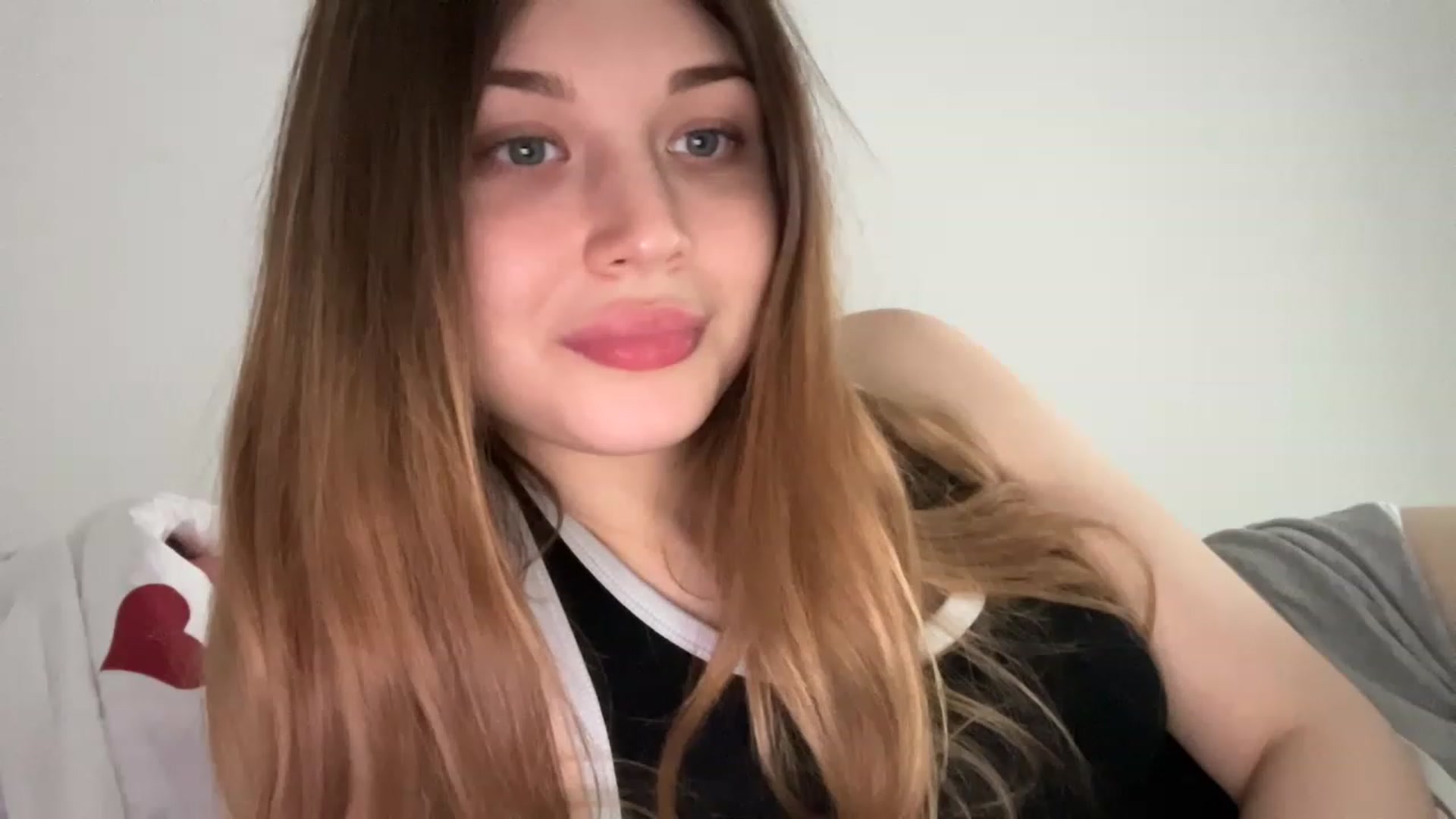 Gallery image thumbnail from Coconut_dream's myfreecams stream on, 05/19/2023, 11:41 image 11 of 20