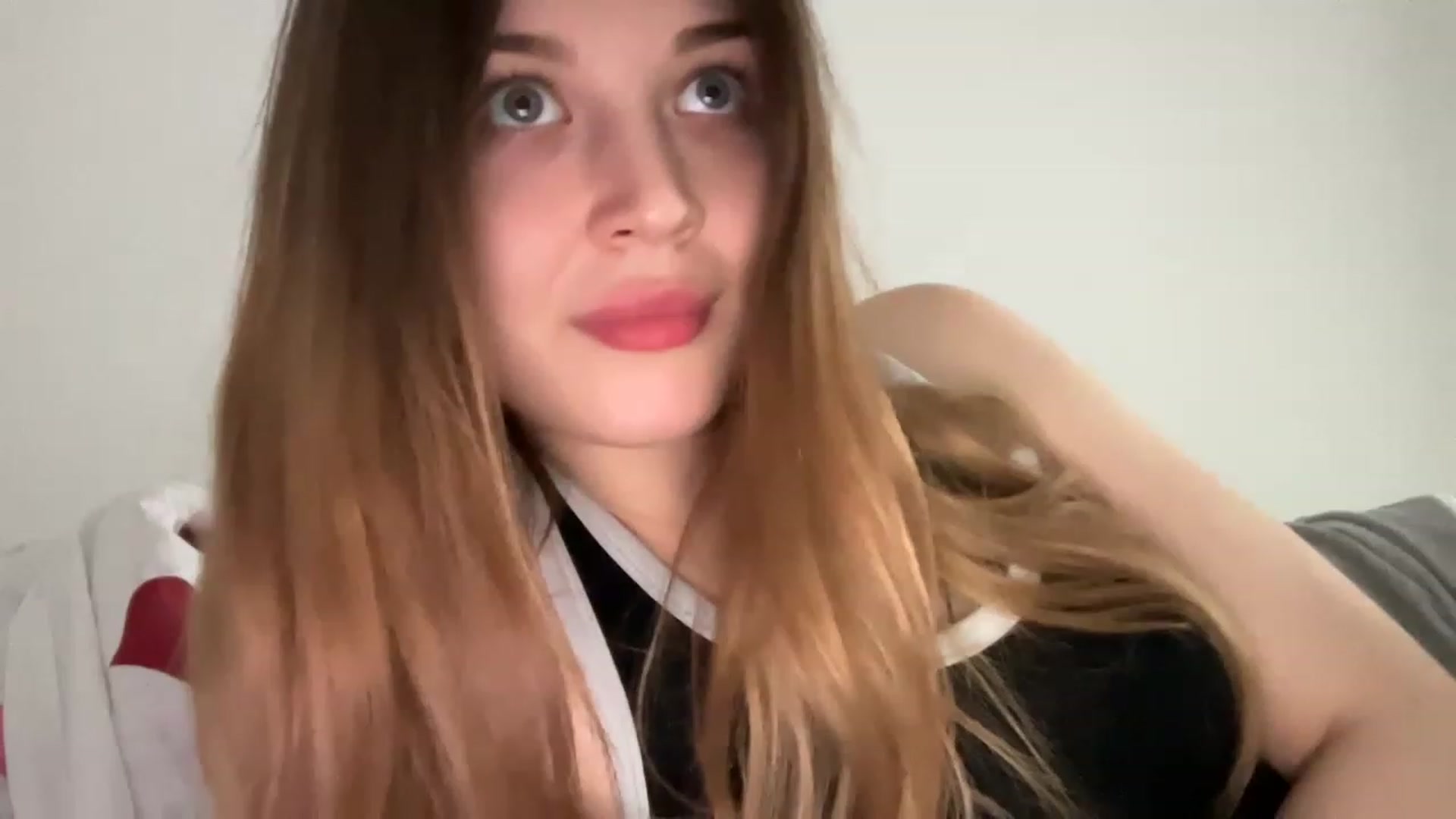 Gallery image thumbnail from Coconut_dream's myfreecams stream on, 05/19/2023, 11:41 image 15 of 20