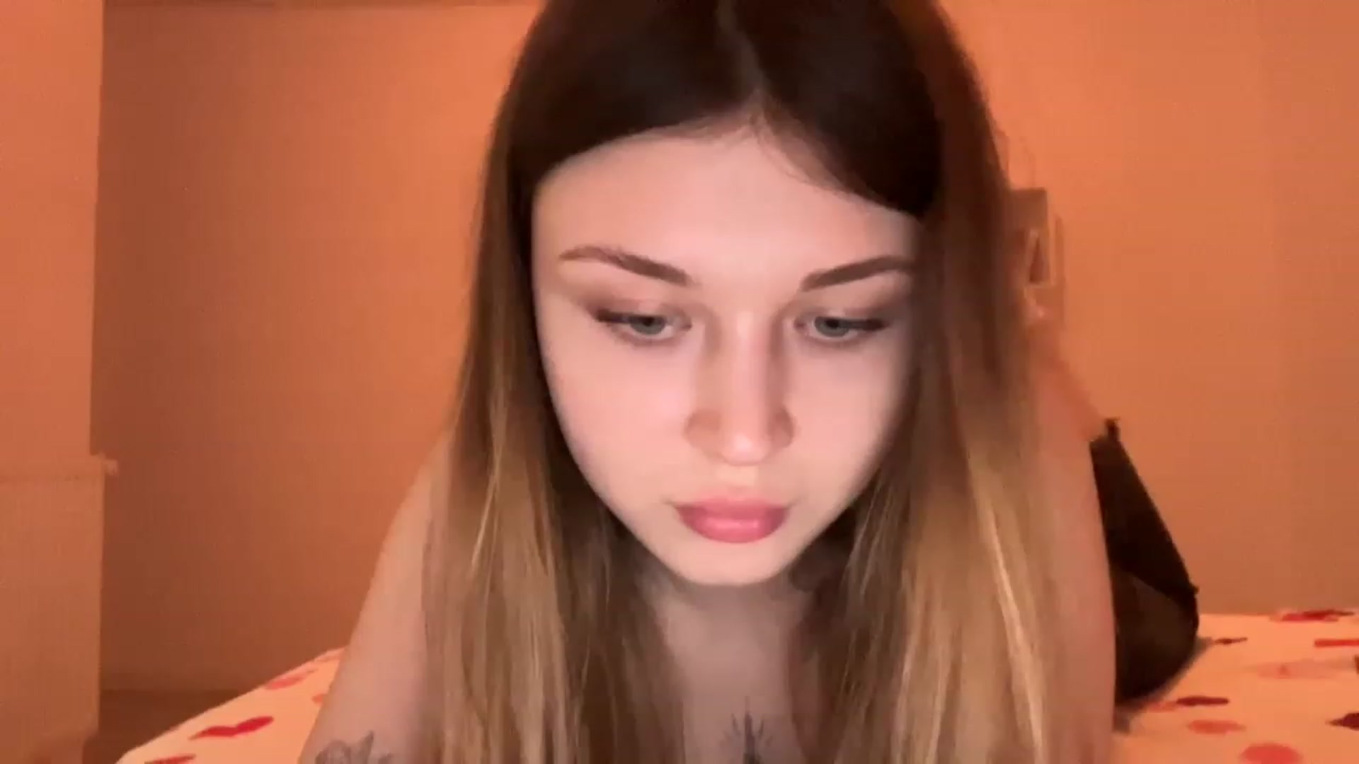 Gallery image thumbnail from Coconut_dream's myfreecams stream on, 05/21/2023, 18:42 image 15 of 20