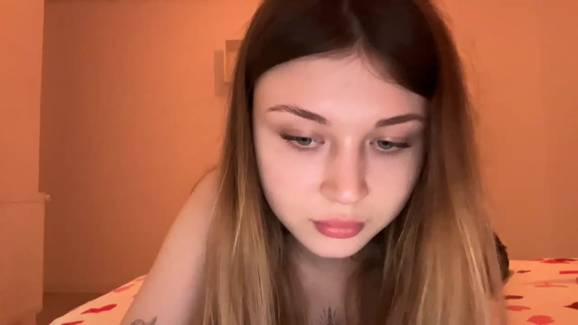 Gallery image thumbnail from Coconut_dream's myfreecams stream on, 05/21/2023, 18:42 image 16 of 20