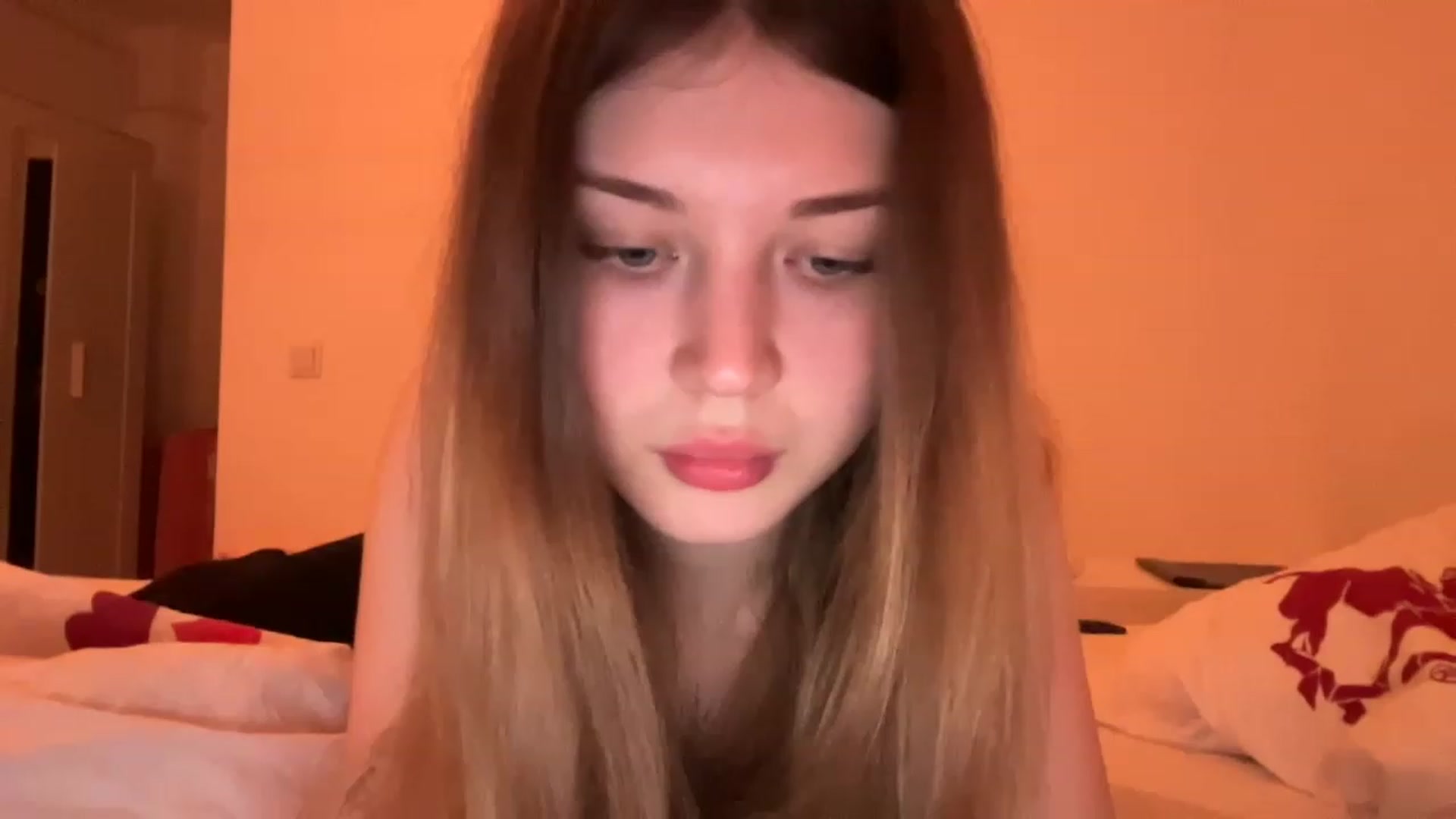 Gallery image thumbnail from Coconut_dream's myfreecams stream on, 05/22/2023, 02:06 image 1 of 20