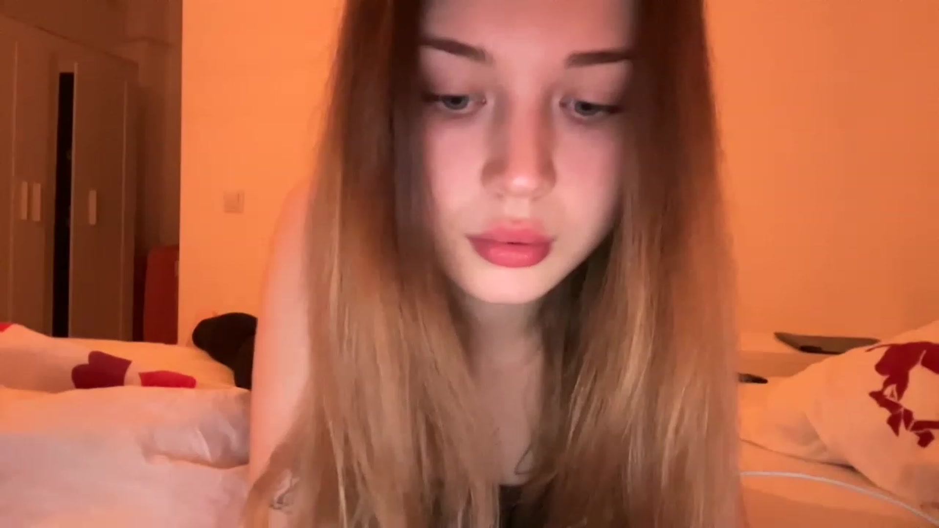 Gallery image thumbnail from Coconut_dream's myfreecams stream on, 05/22/2023, 02:06 image 9 of 20