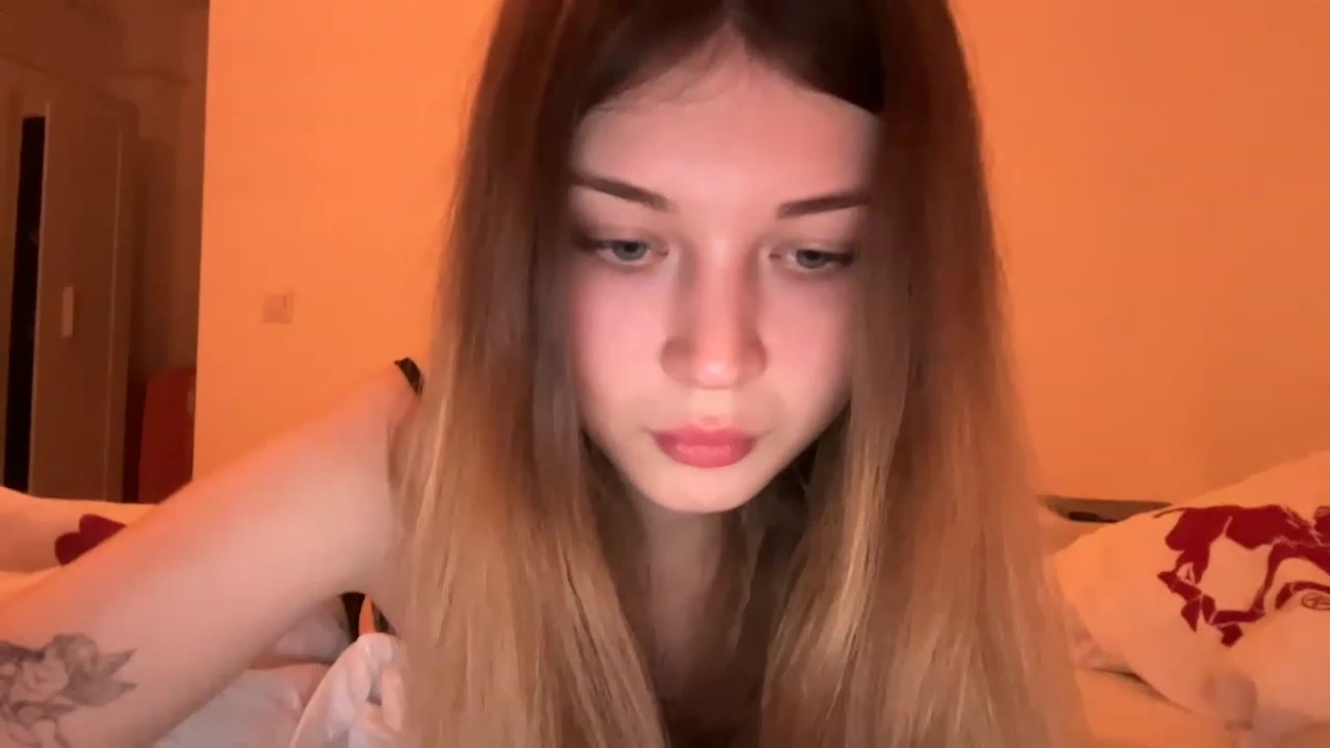 Gallery image thumbnail from Coconut_dream's myfreecams stream on, 05/22/2023, 02:06 image 7 of 20