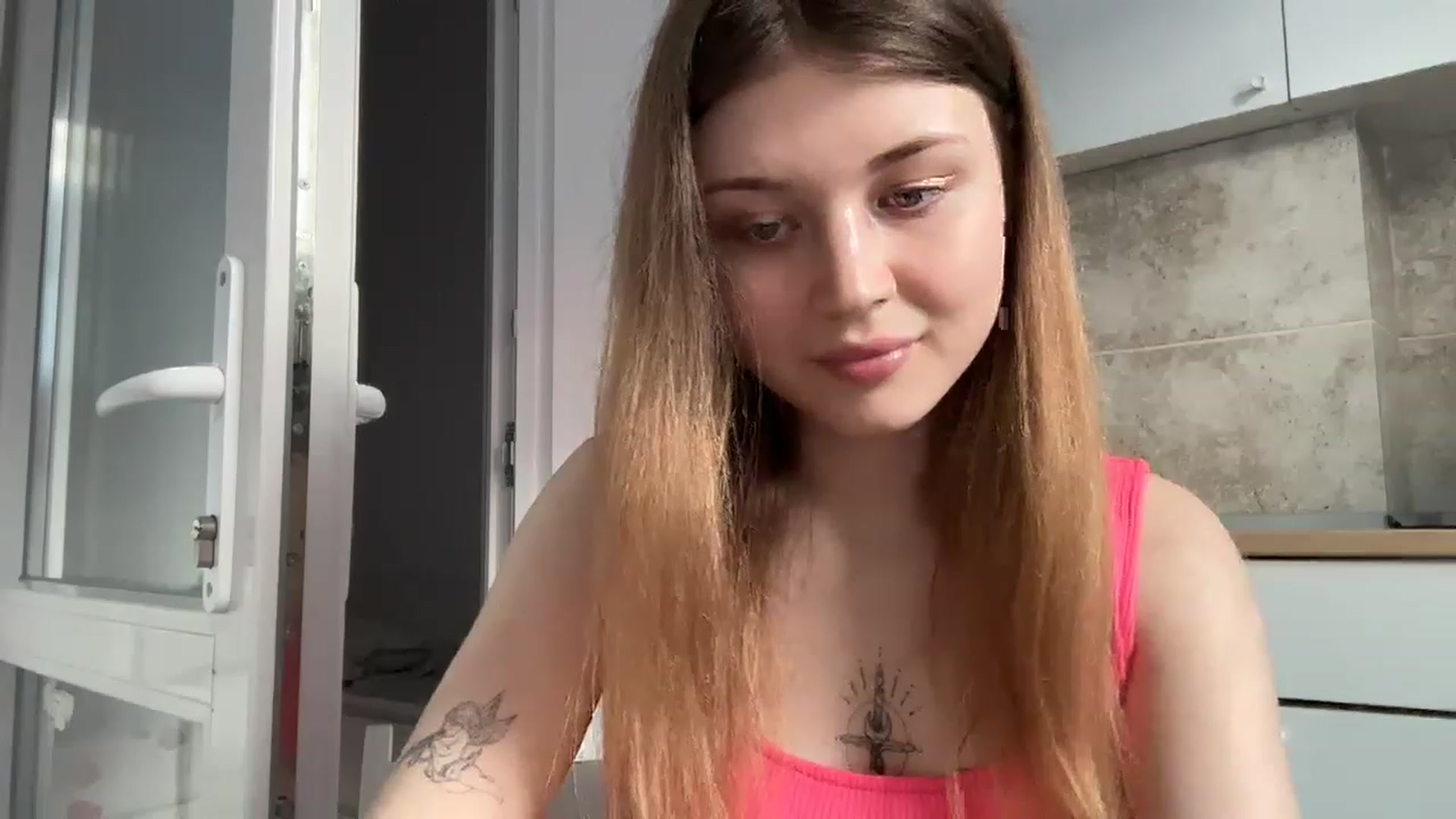 Gallery image thumbnail from Coconut_dream's myfreecams stream on, 05/22/2023, 15:28 image 18 of 20