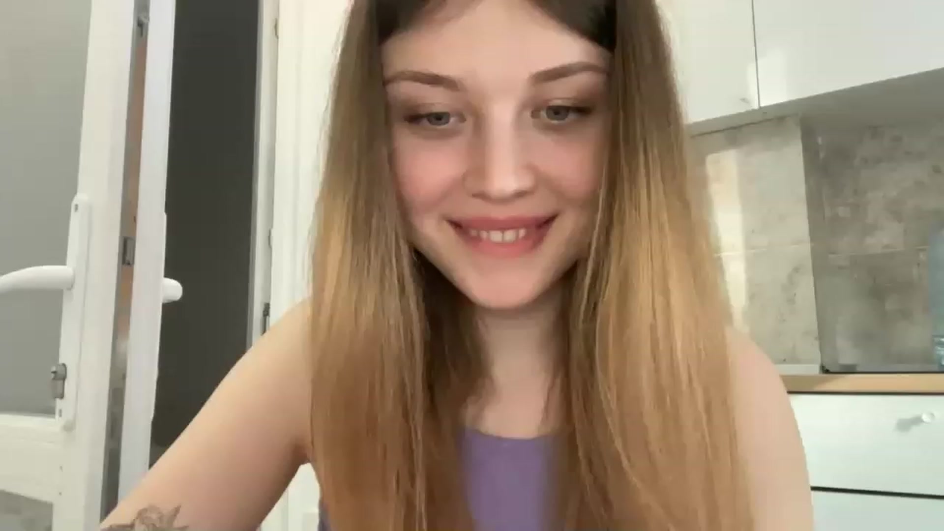 Gallery image thumbnail from Coconut_dream's myfreecams stream on, 05/25/2023, 15:47 image 20 of 20