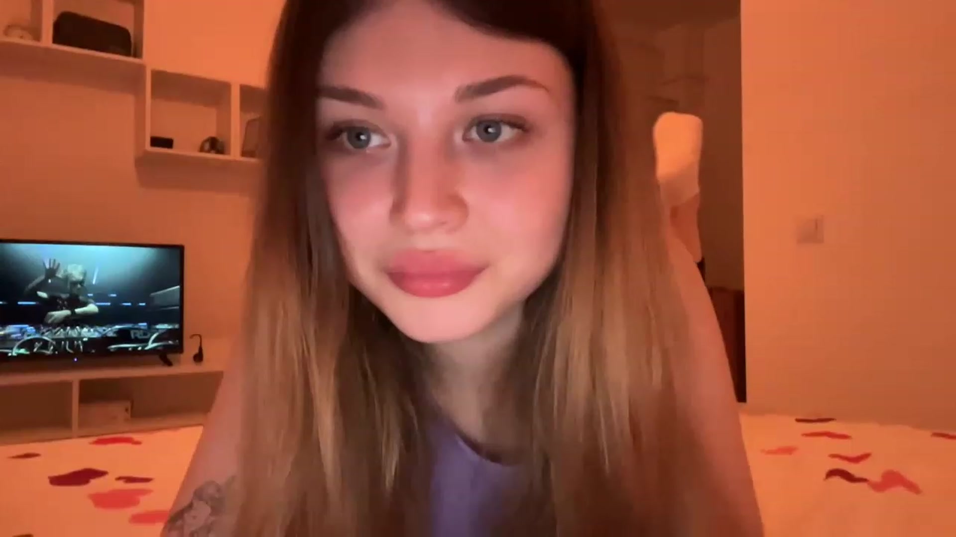 Gallery image thumbnail from Coconut_dream's myfreecams stream on, 05/26/2023, 18:54 image 9 of 20