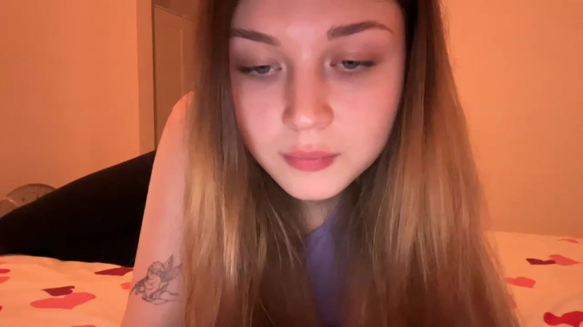 Gallery image thumbnail from Coconut_dream's myfreecams stream on, 05/26/2023, 18:54 image 4 of 20