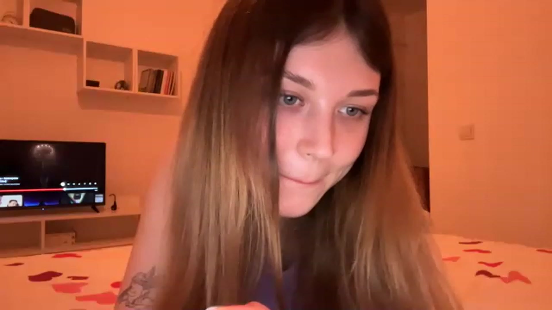 Gallery image thumbnail from Coconut_dream's myfreecams stream on, 05/26/2023, 19:15 image 1 of 20