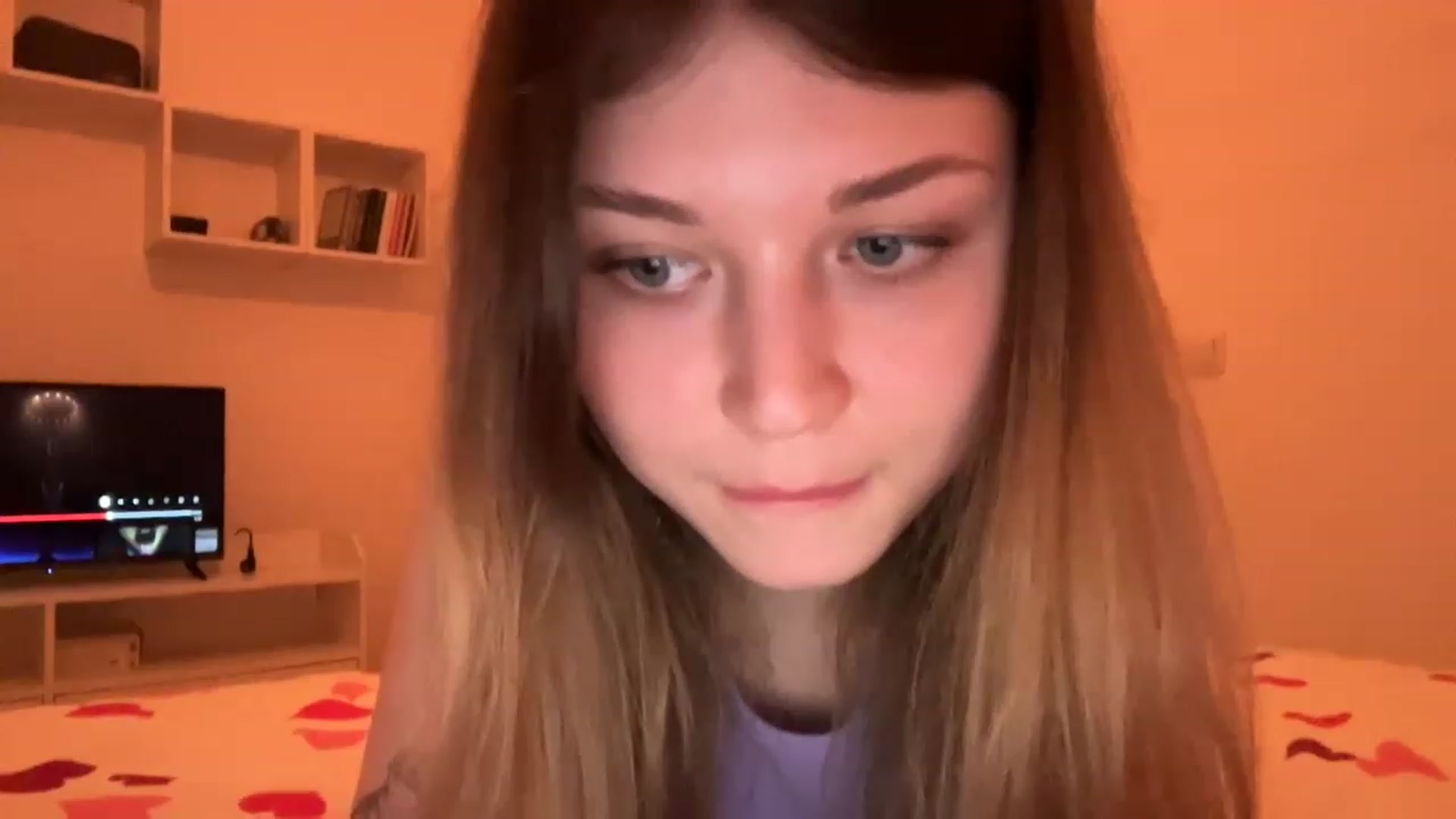 Gallery image thumbnail from Coconut_dream's myfreecams stream on, 05/26/2023, 19:15 image 8 of 20