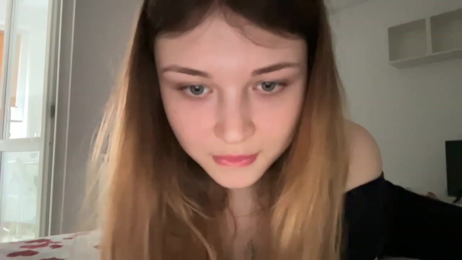 Gallery image thumbnail from Coconut_dream's myfreecams stream on, 05/27/2023, 09:16 image 7 of 20