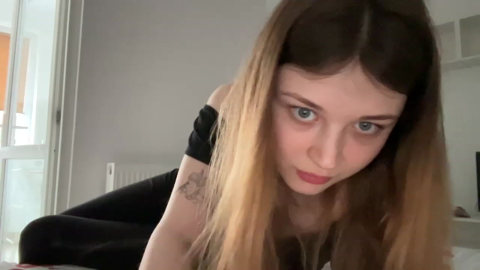 Gallery image thumbnail from Coconut_dream's myfreecams stream on, 05/27/2023, 09:16 image 15 of 20