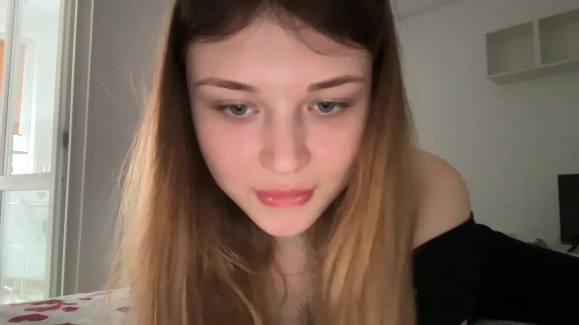 Gallery image thumbnail from Coconut_dream's myfreecams stream on, 05/27/2023, 09:16 image 8 of 20