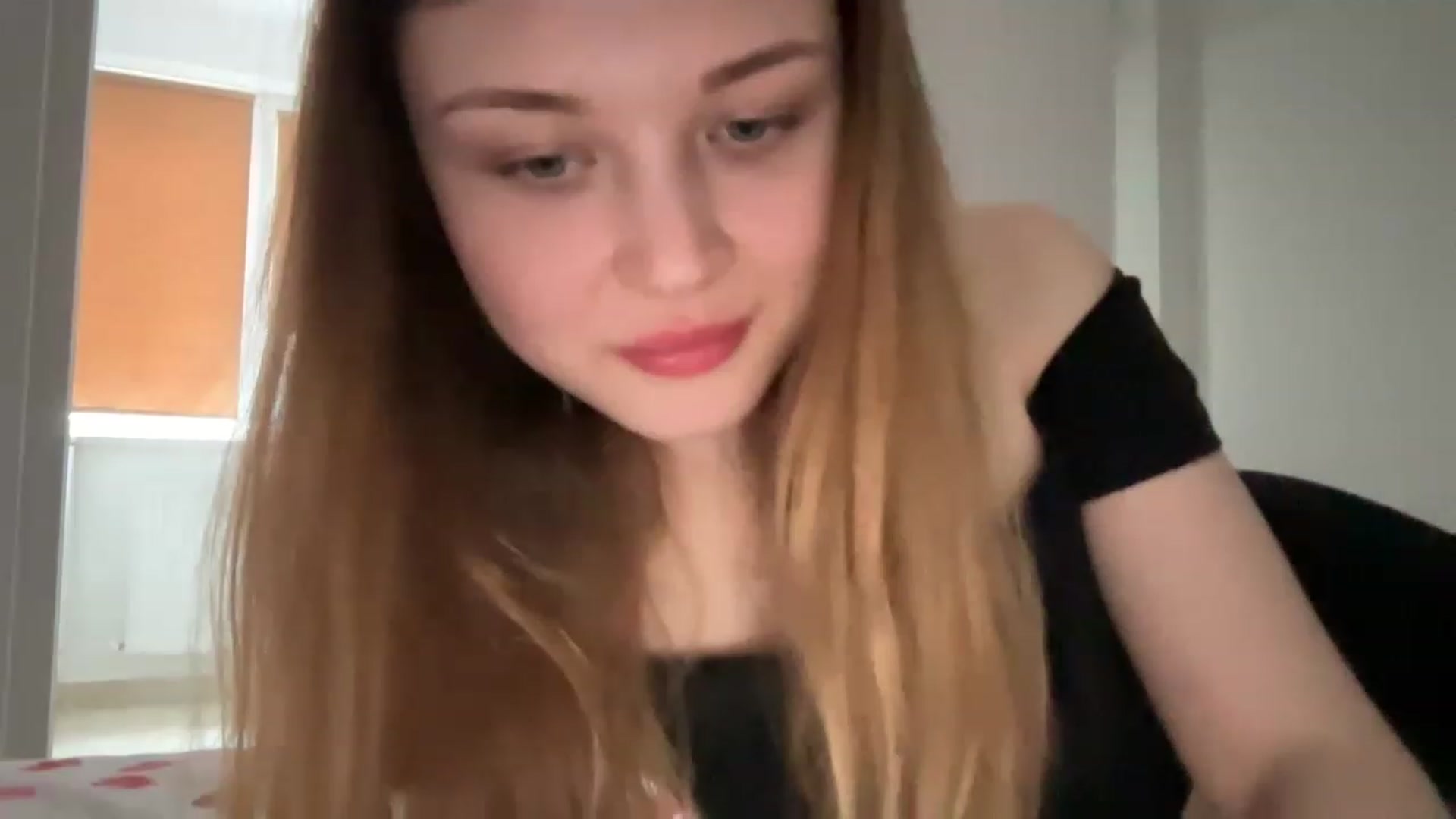 Gallery image thumbnail from Coconut_dream's myfreecams stream on, 05/27/2023, 09:16 image 3 of 20