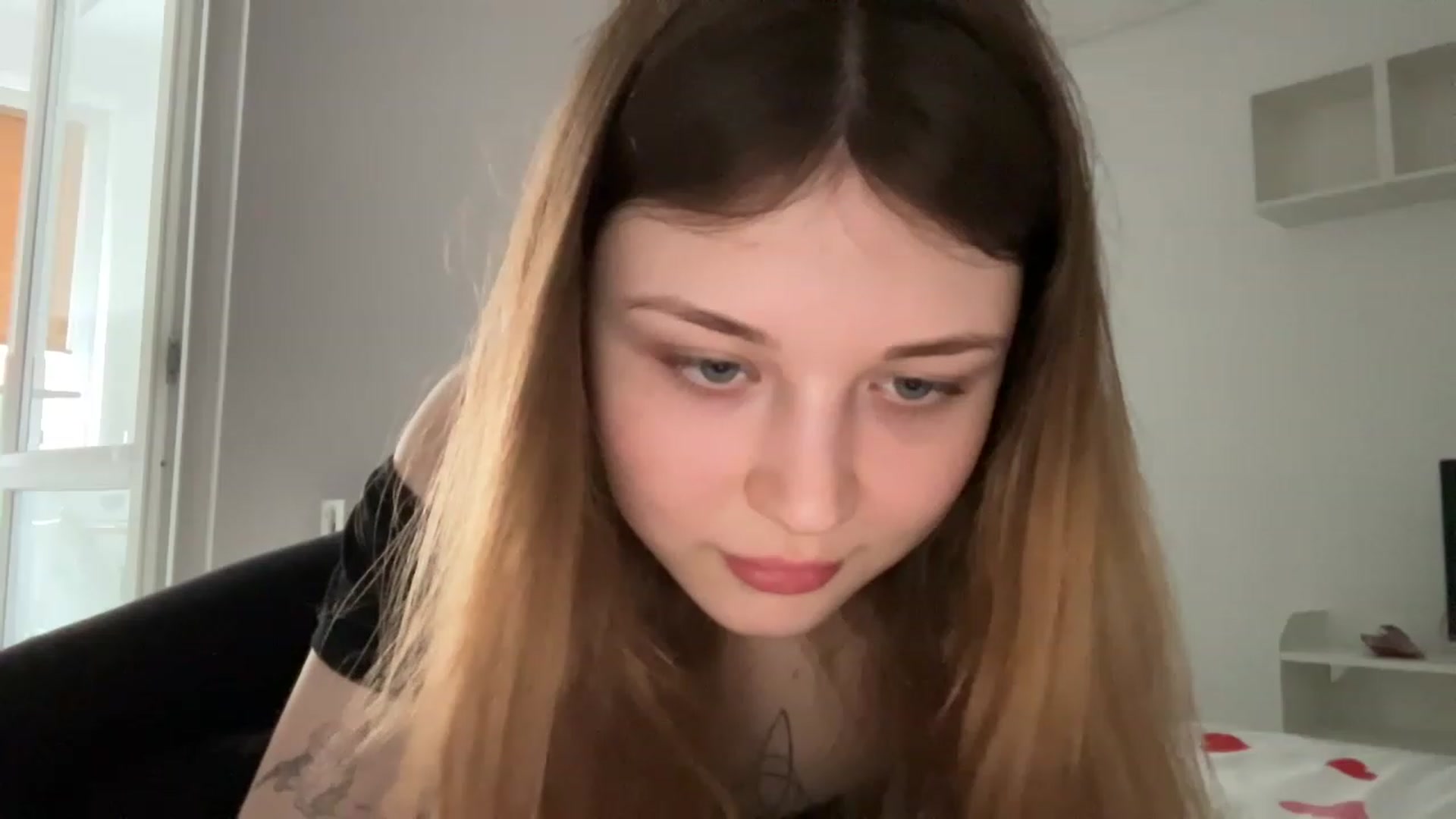 Gallery image thumbnail from Coconut_dream's myfreecams stream on, 05/27/2023, 09:16 image 16 of 20