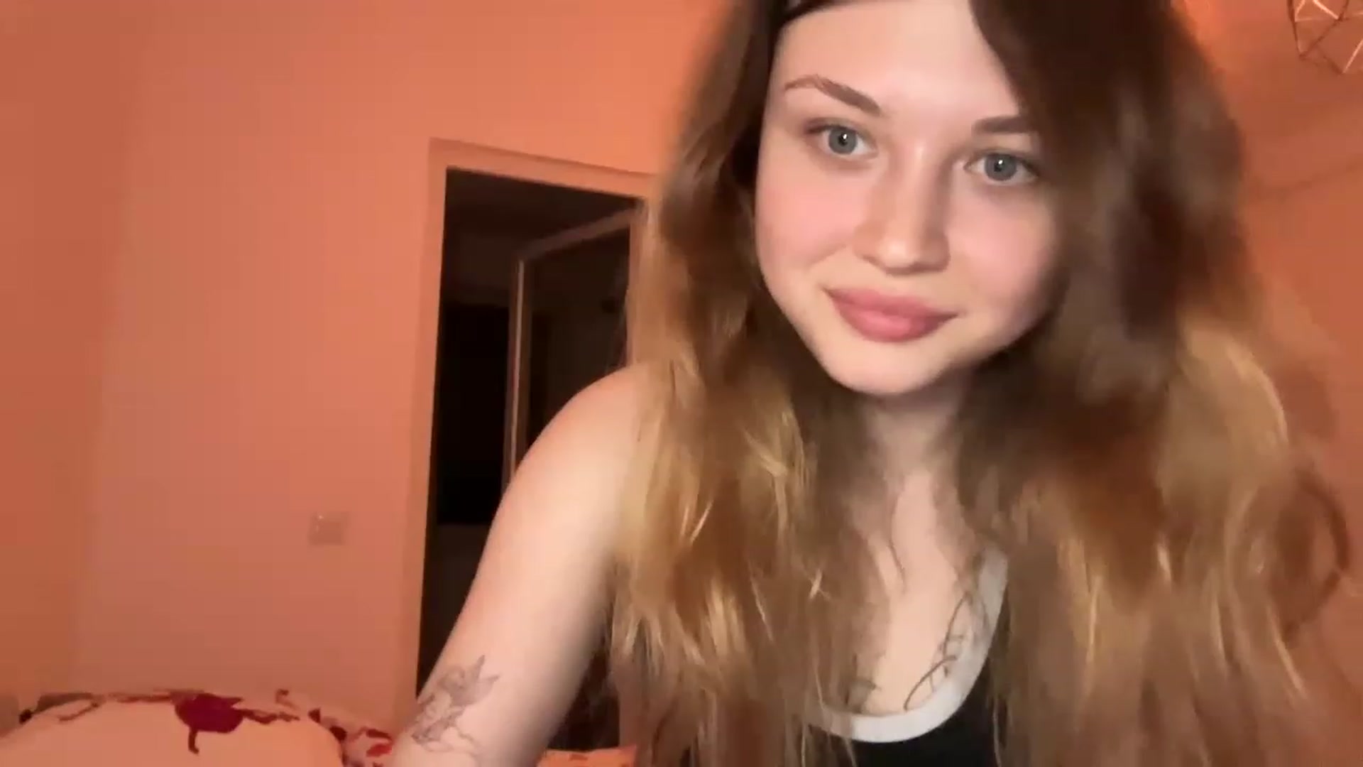Gallery image thumbnail from Coconut_dream's myfreecams stream on, 05/27/2023, 19:19 image 6 of 20
