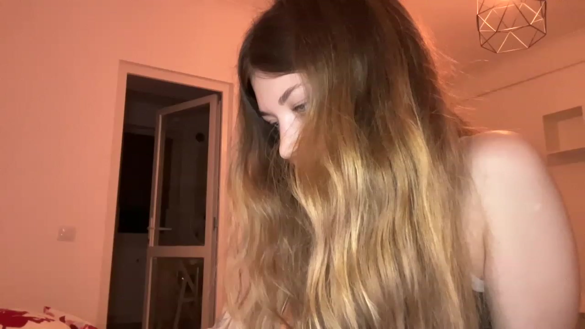 Gallery image thumbnail from Coconut_dream's myfreecams stream on, 05/27/2023, 19:19 image 20 of 20