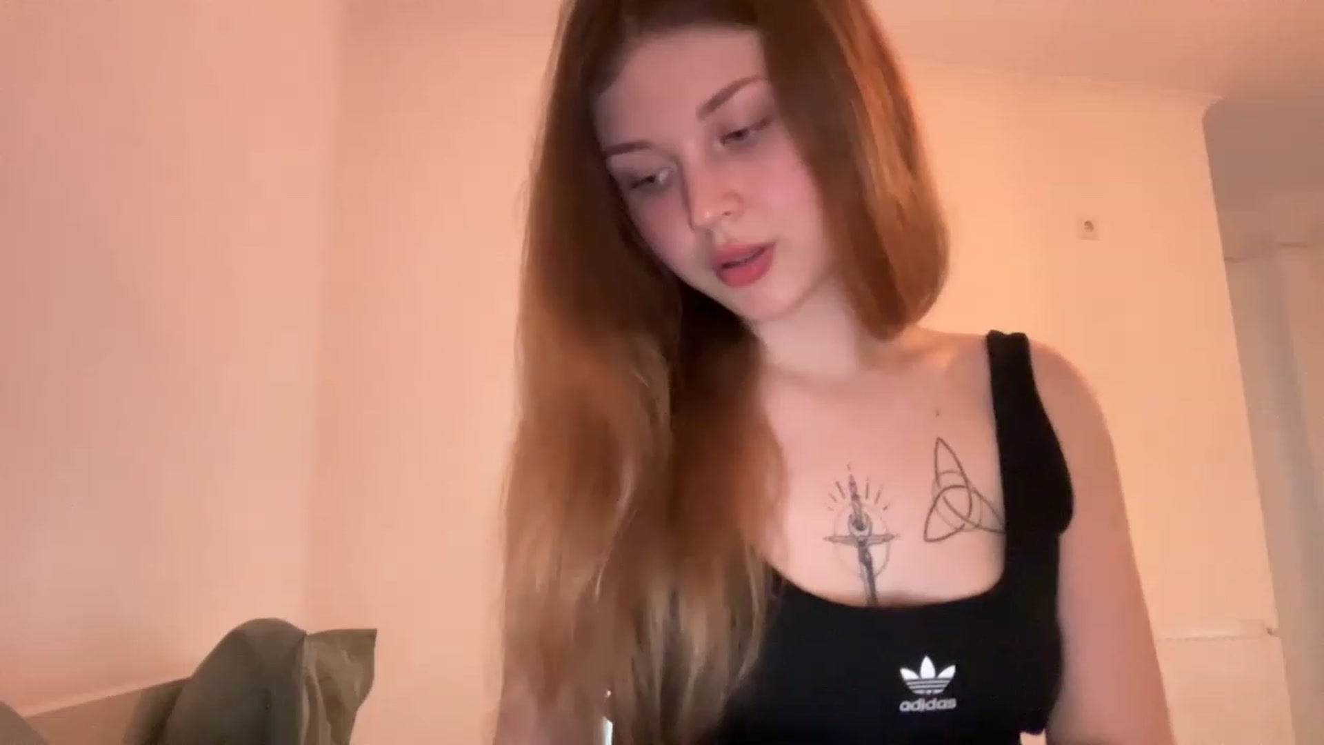 Gallery image thumbnail from Coconut_dream's myfreecams stream on, 05/31/2023, 15:30 image 5 of 20