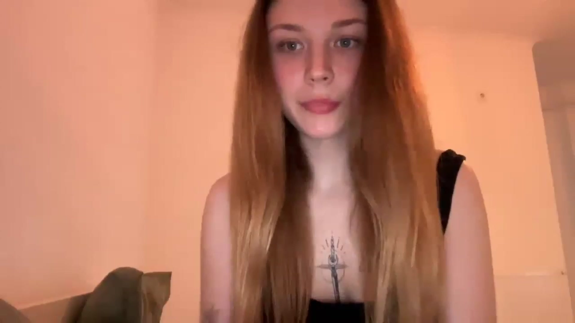 Gallery image thumbnail from Coconut_dream's myfreecams stream on, 05/31/2023, 15:30 image 3 of 20