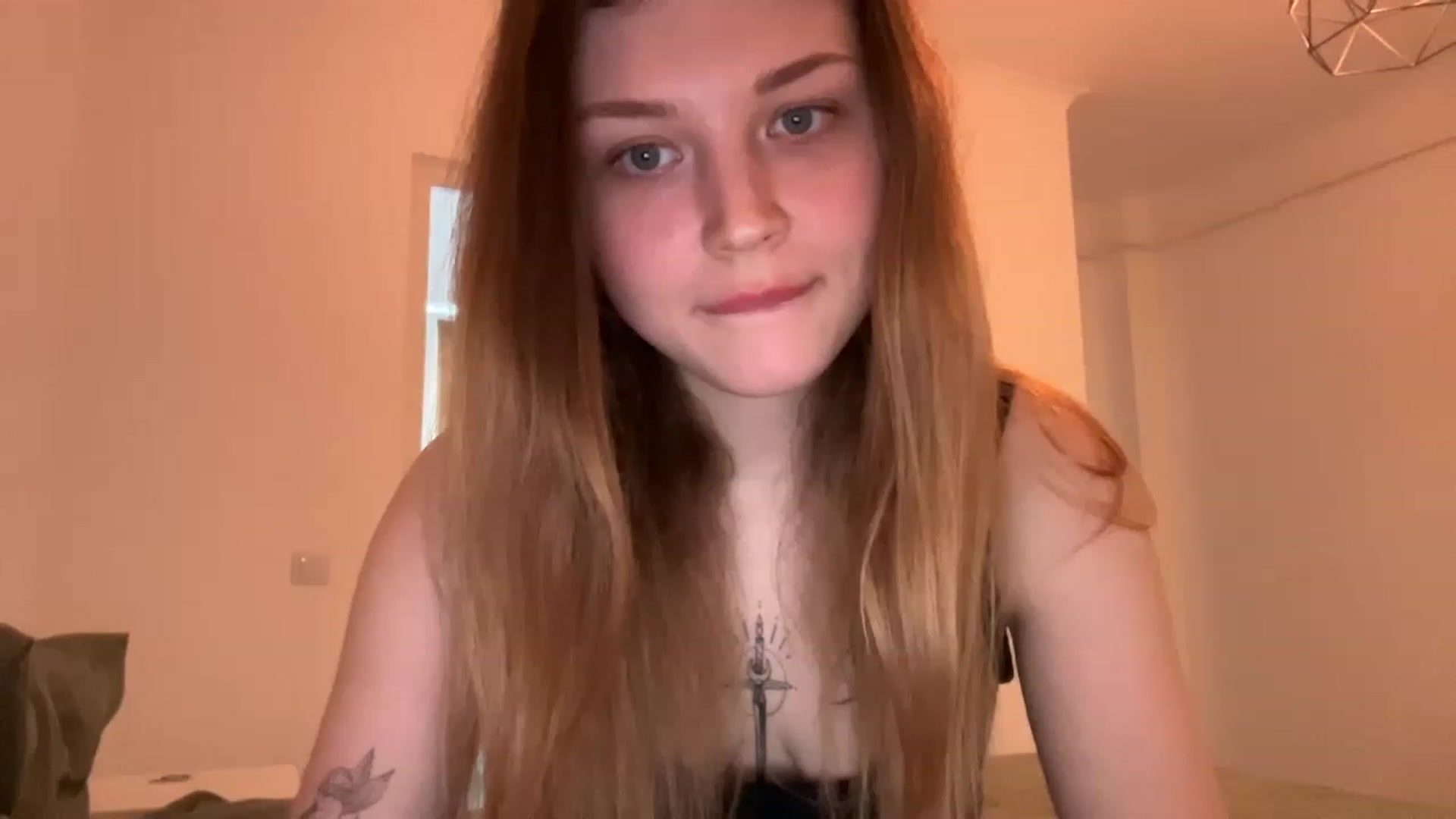 Gallery image thumbnail from Coconut_dream's myfreecams stream on, 05/31/2023, 16:24 image 1 of 20