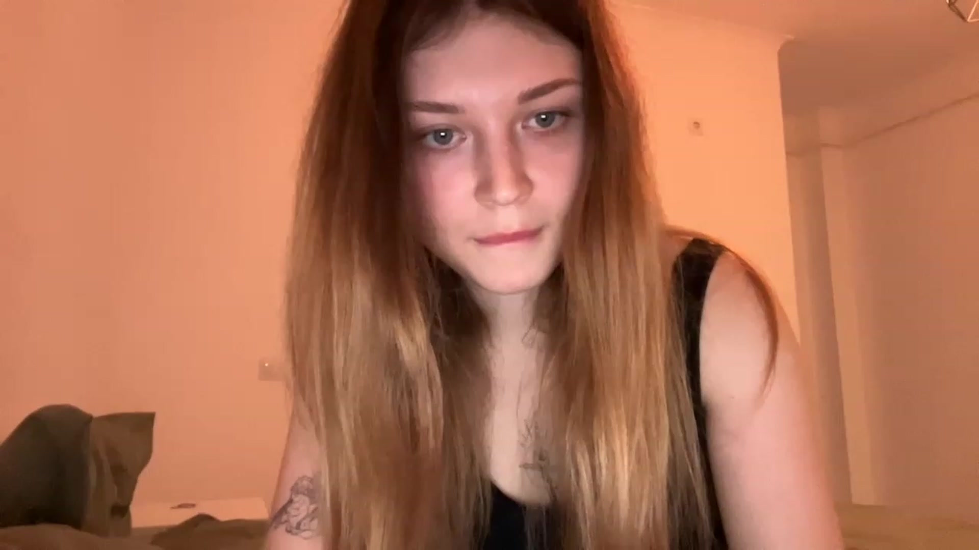 Gallery image thumbnail from Coconut_dream's myfreecams stream on, 05/31/2023, 16:24 image 15 of 20