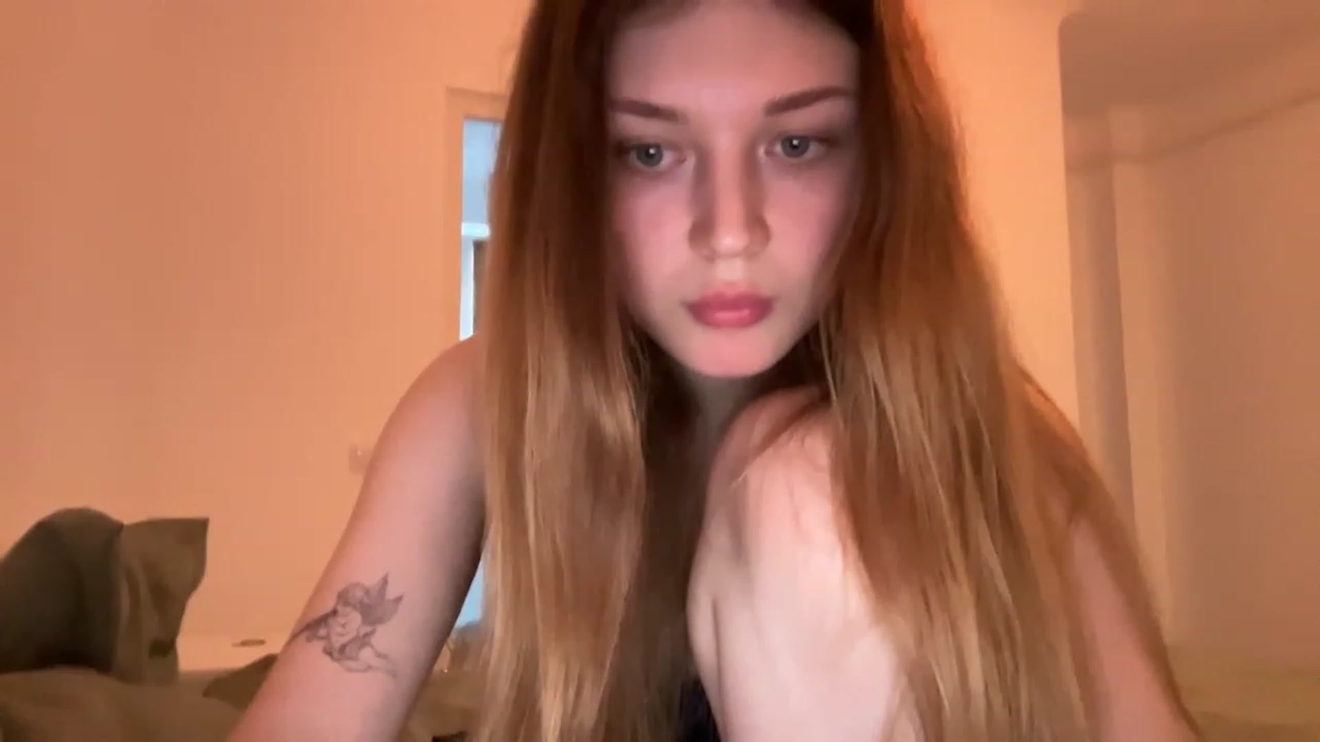Gallery image thumbnail from Coconut_dream's myfreecams stream on, 05/31/2023, 16:24 image 13 of 20