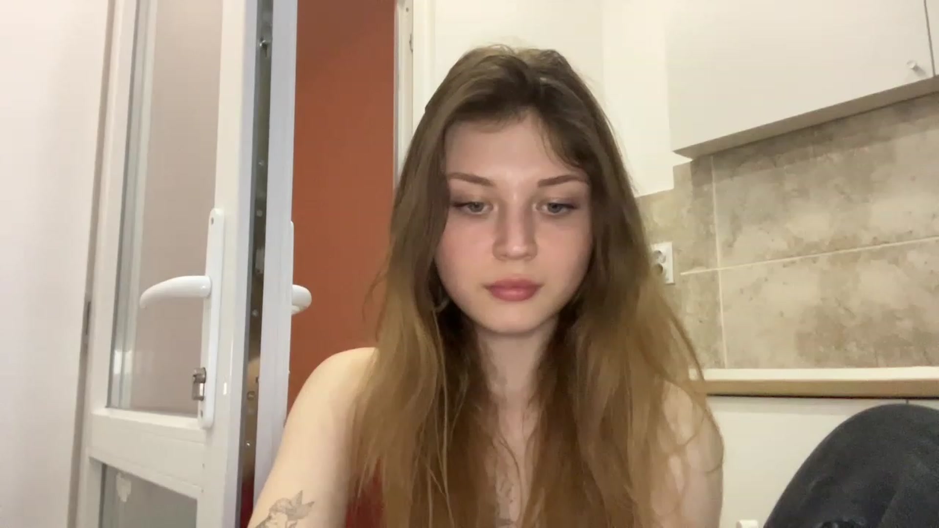 Gallery image thumbnail from Coconut_dream's myfreecams stream on, 06/01/2023, 19:14 image 16 of 20