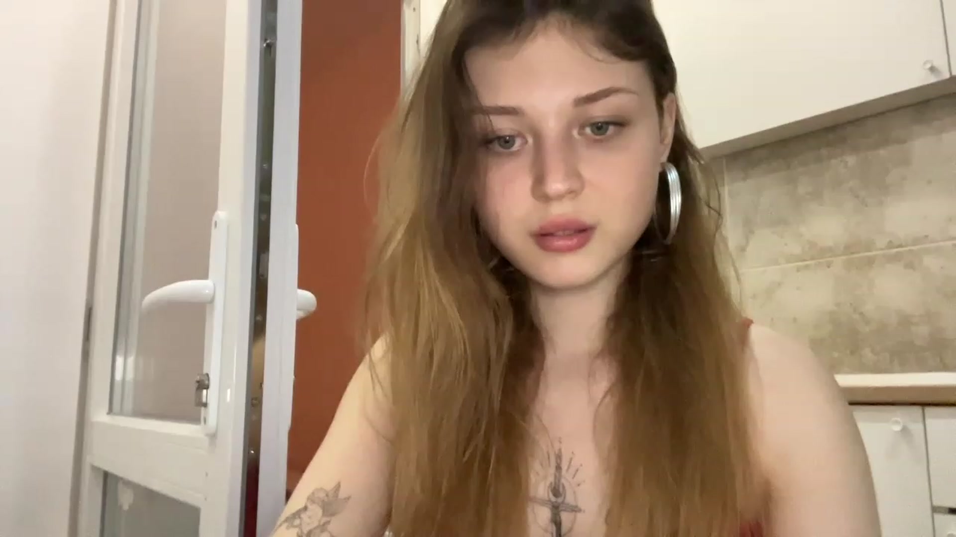 Gallery image thumbnail from Coconut_dream's myfreecams stream on, 06/01/2023, 19:14 image 10 of 20