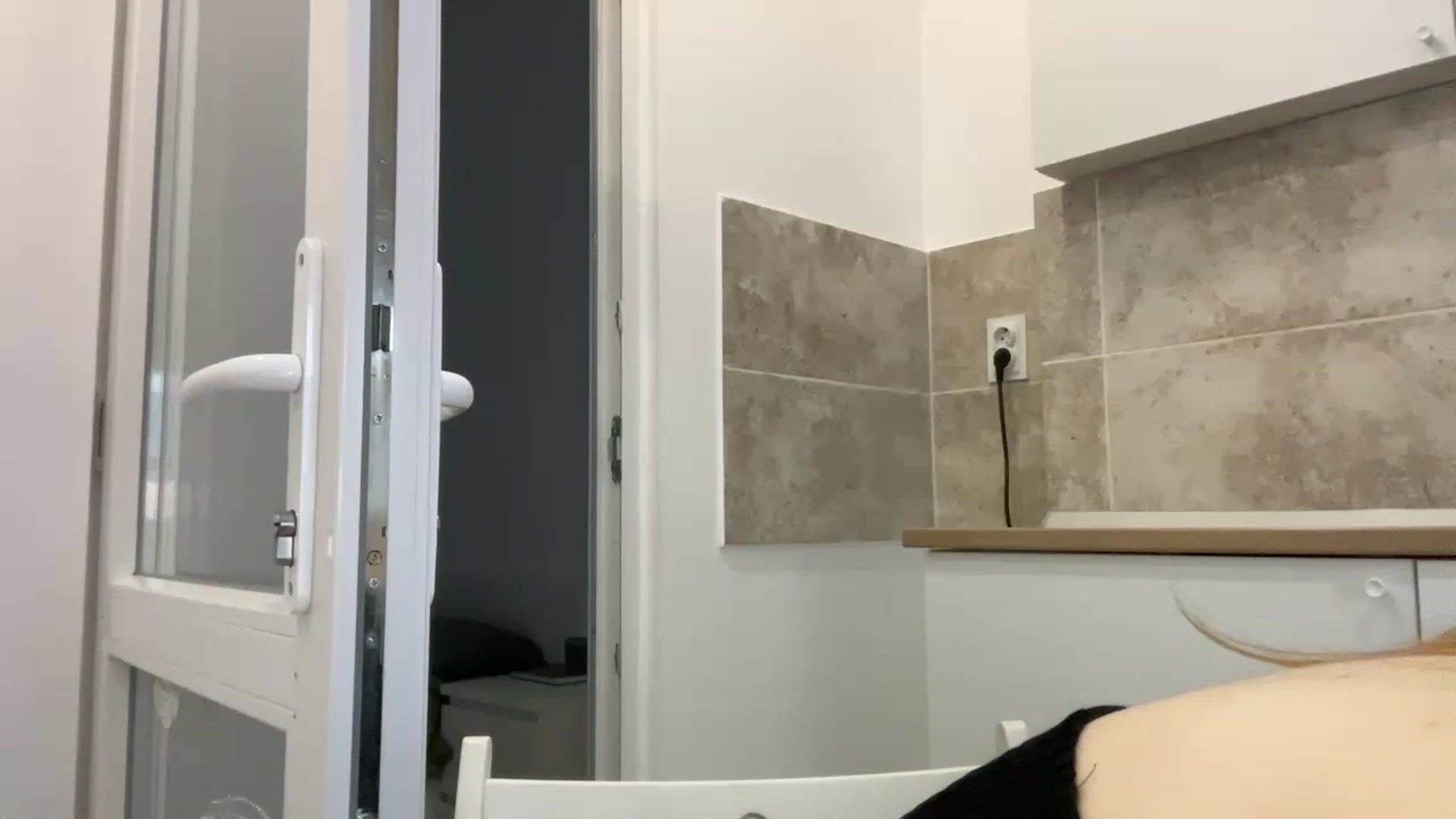 Gallery image thumbnail from Coconut_dream's myfreecams stream on, 06/02/2023, 16:12 image 20 of 20