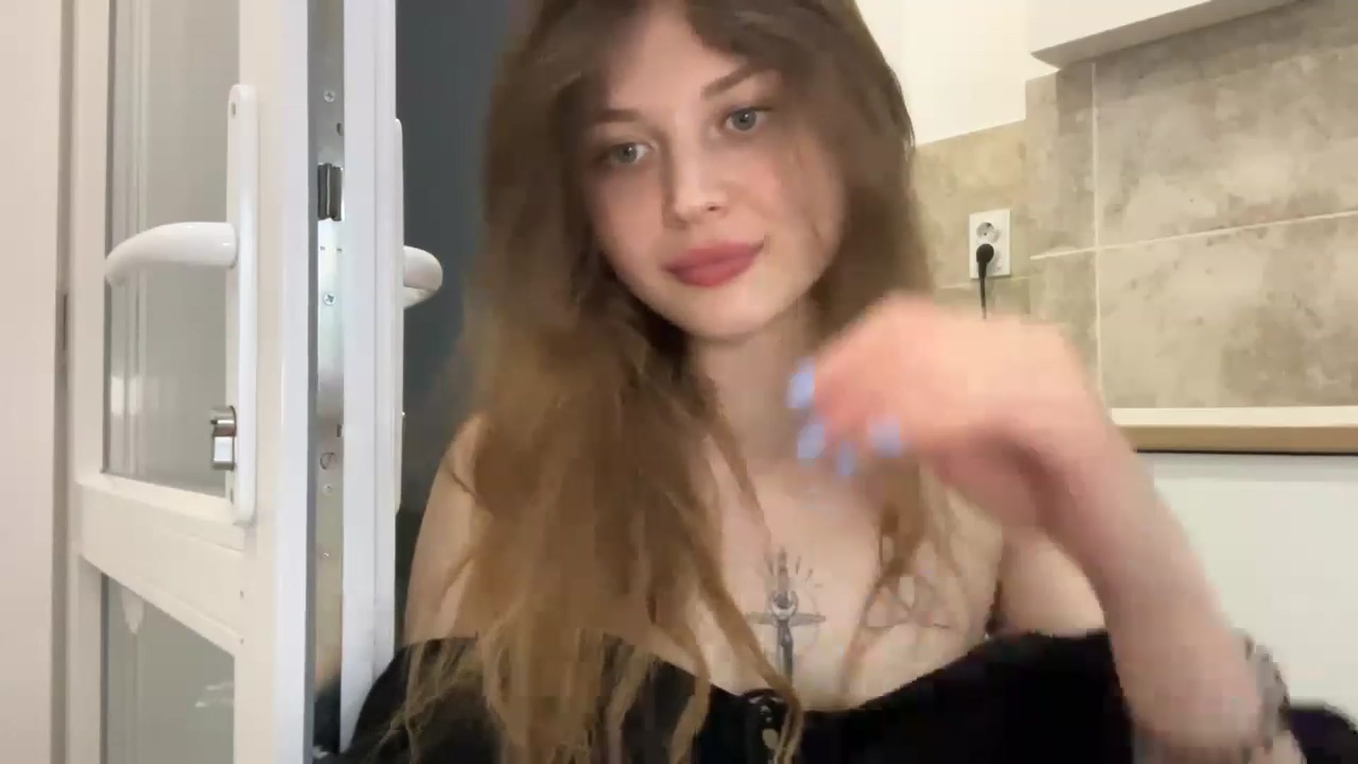 Gallery image thumbnail from Coconut_dream's myfreecams stream on, 06/02/2023, 17:12 image 3 of 20