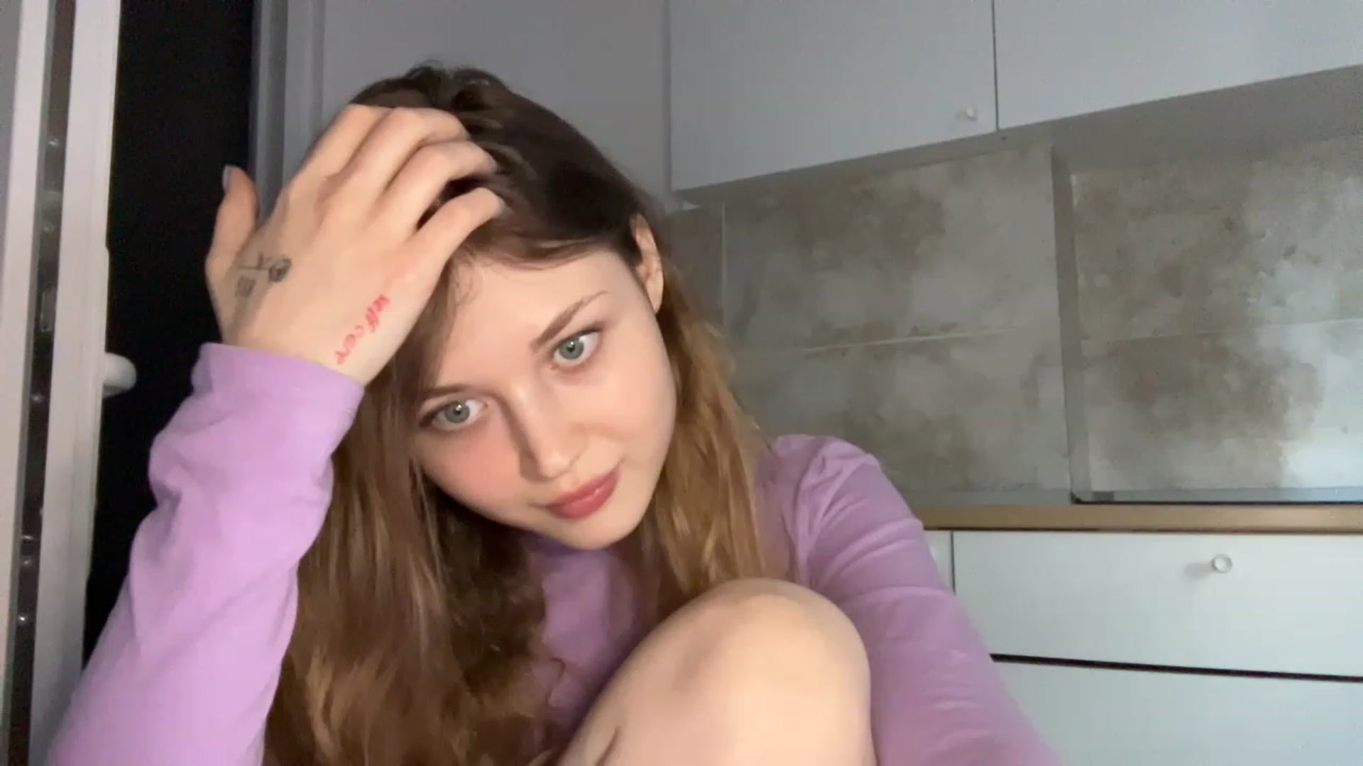Gallery image thumbnail from Coconut_dream's myfreecams stream on, 06/03/2023, 16:41 image 19 of 20