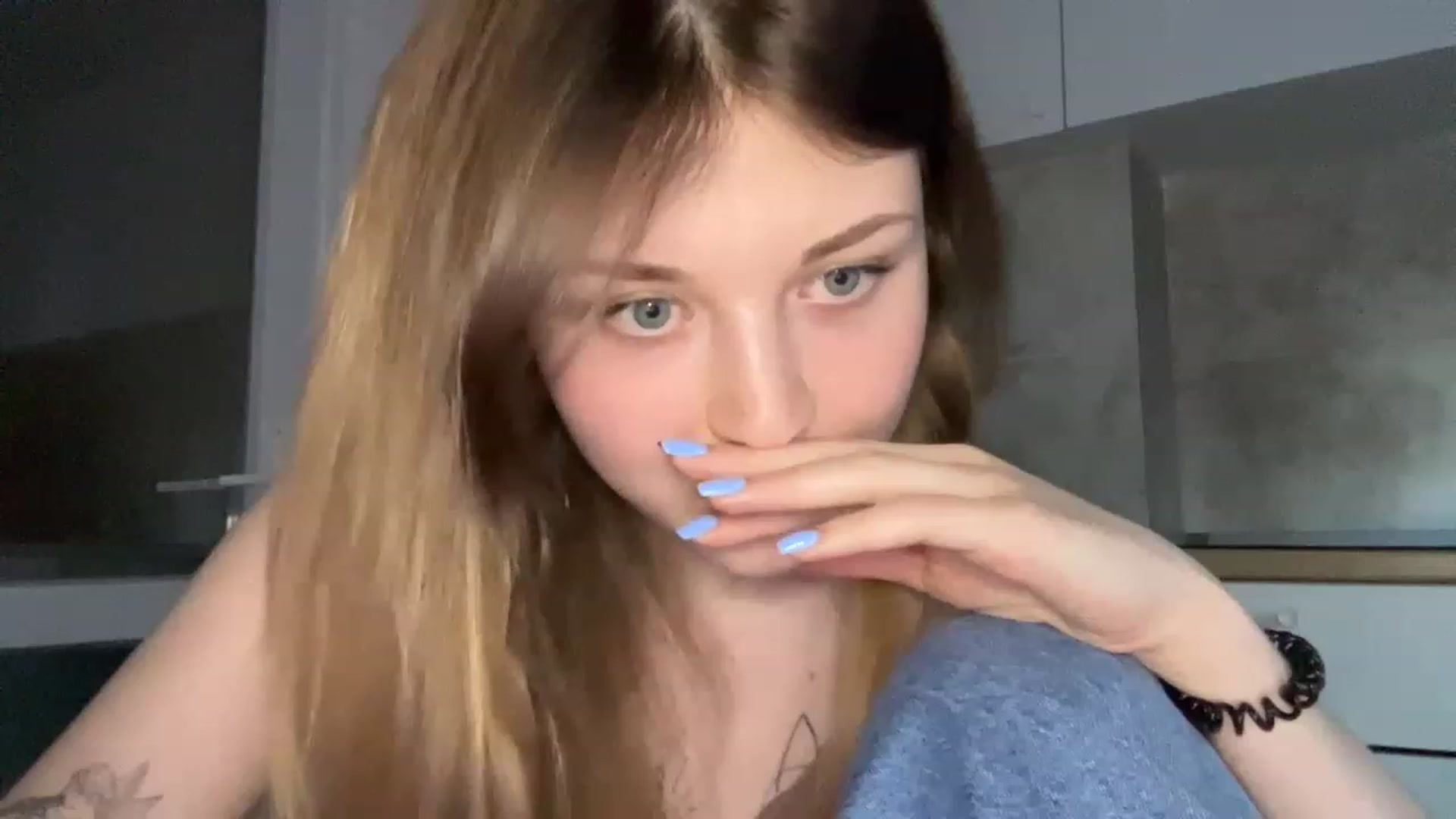 Gallery image thumbnail from Coconut_dream's myfreecams stream on, 06/05/2023, 18:04 image 8 of 20
