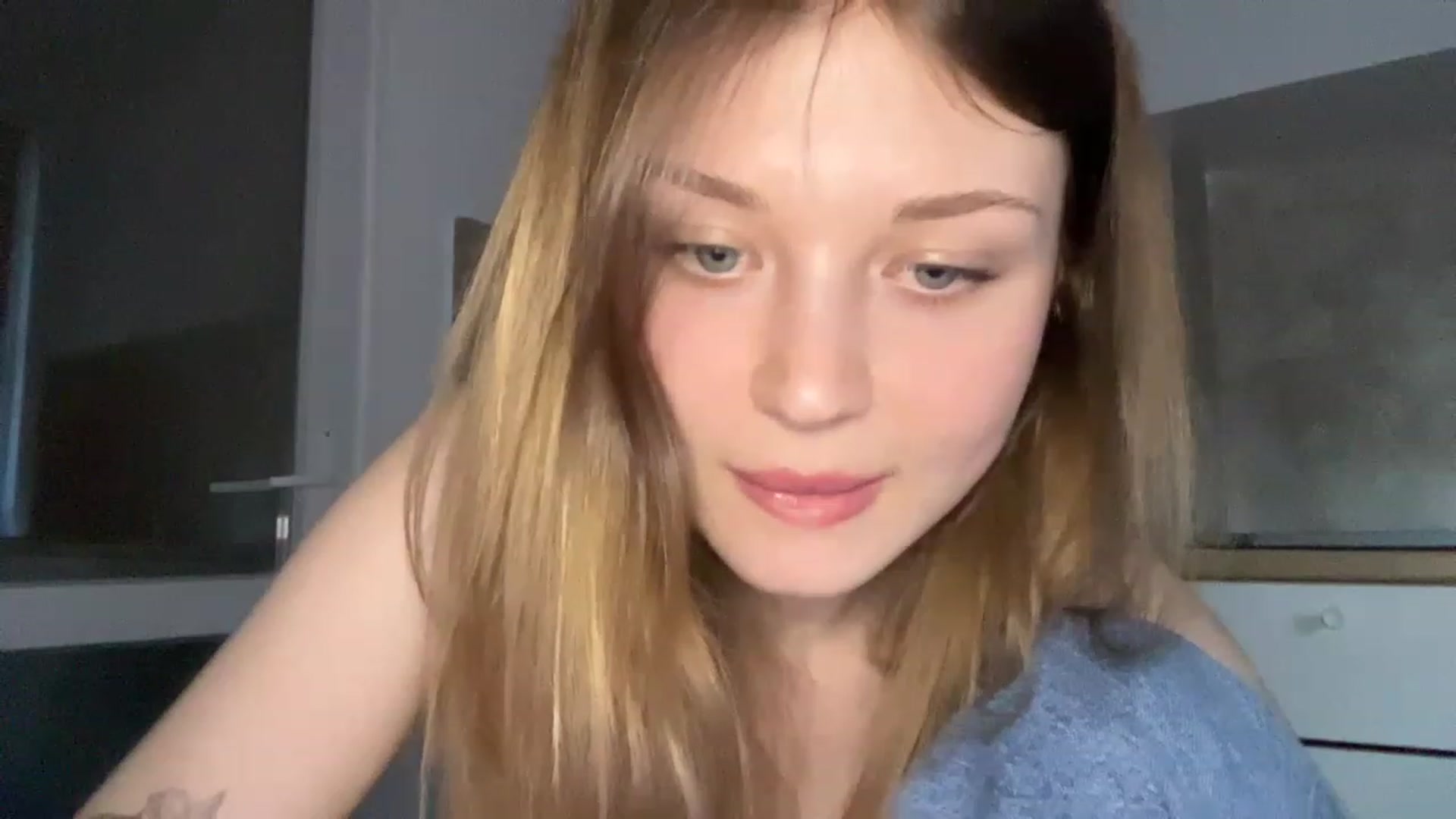 Gallery image thumbnail from Coconut_dream's myfreecams stream on, 06/05/2023, 18:04 image 10 of 20