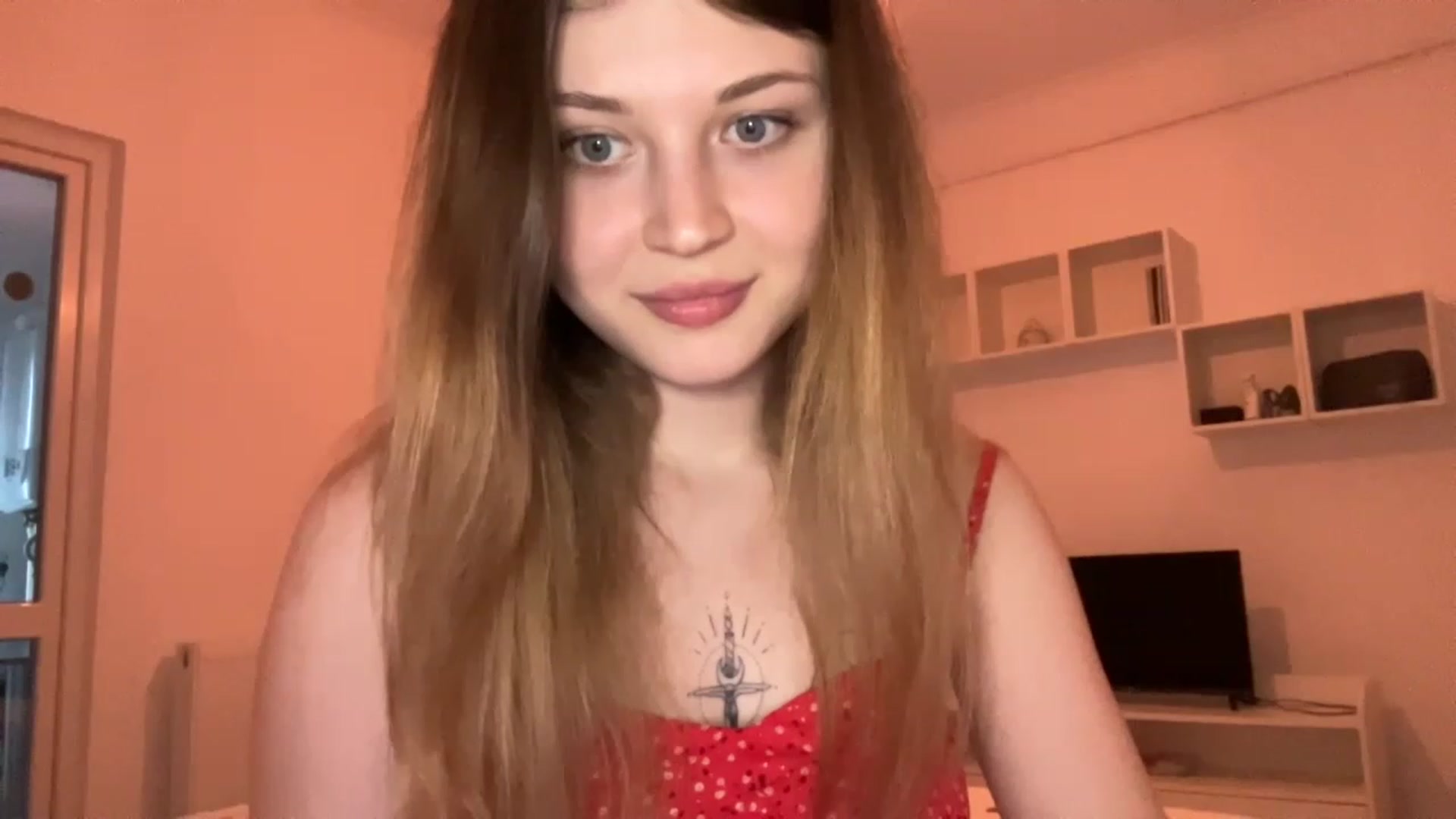 Gallery image thumbnail from Coconut_dream's myfreecams stream on, 06/09/2023, 17:45 image 10 of 20