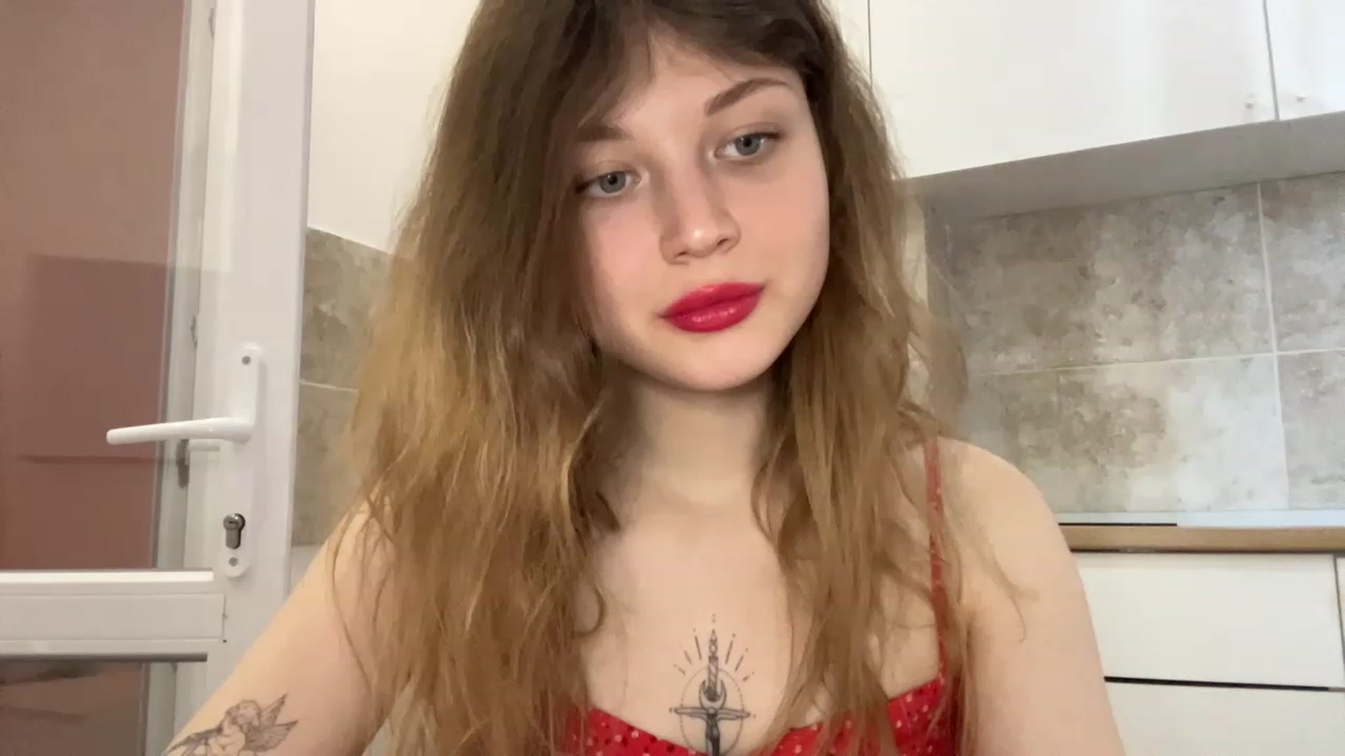Gallery image thumbnail from Coconut_dream's myfreecams stream on, 06/10/2023, 12:08 image 10 of 20