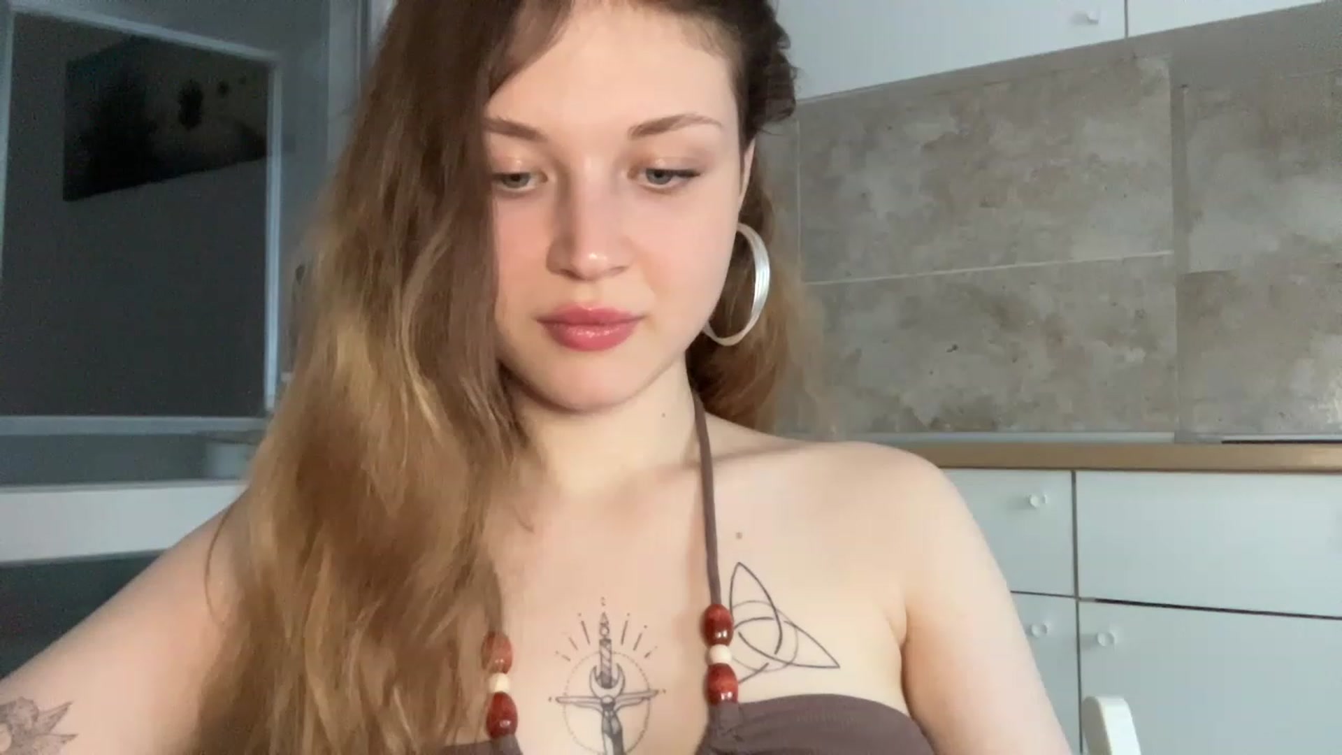 Gallery image thumbnail from Coconut_dream's myfreecams stream on, 06/11/2023, 16:32 image 8 of 20
