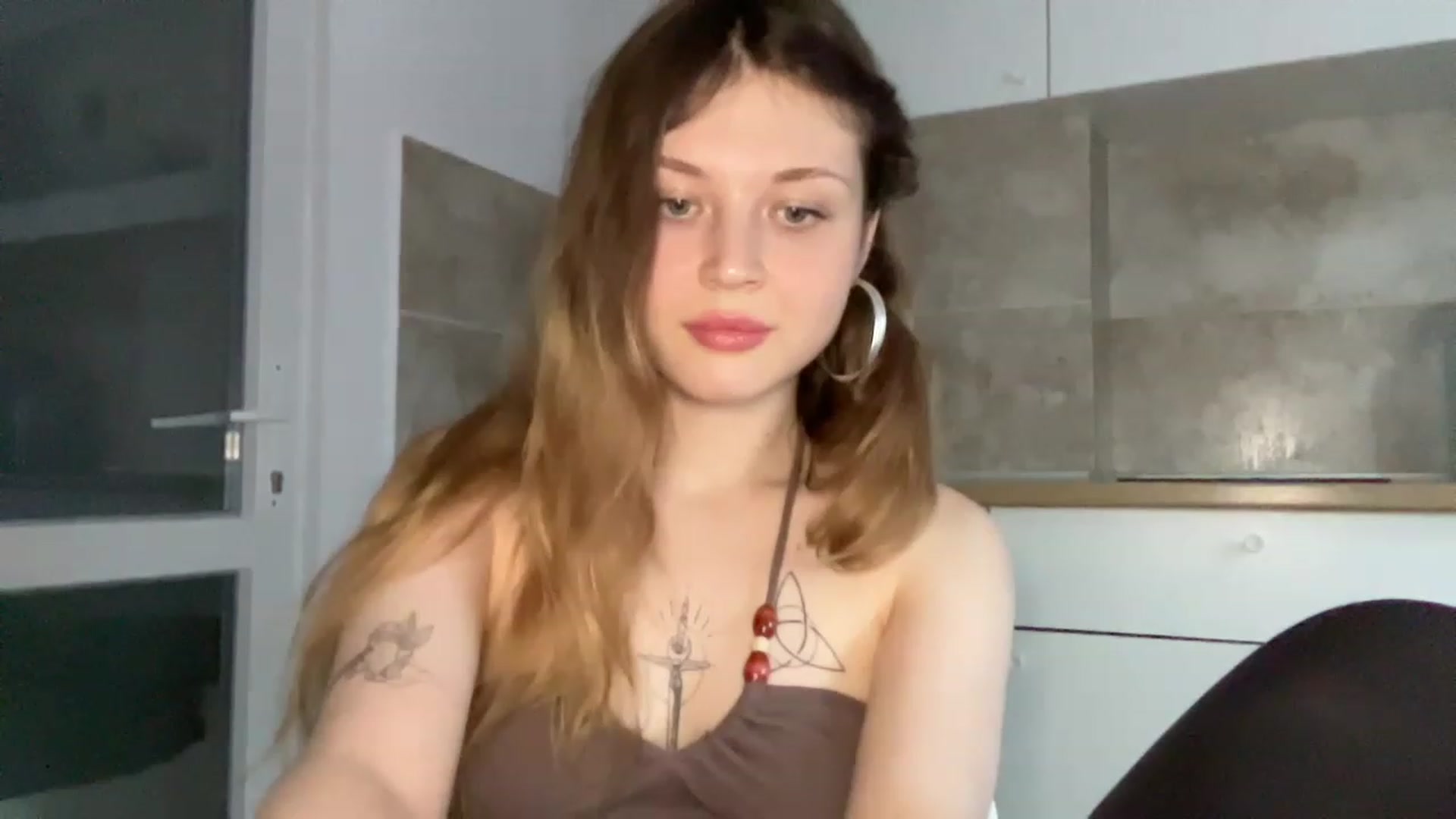 Gallery image thumbnail from Coconut_dream's myfreecams stream on, 06/11/2023, 17:24 image 7 of 20