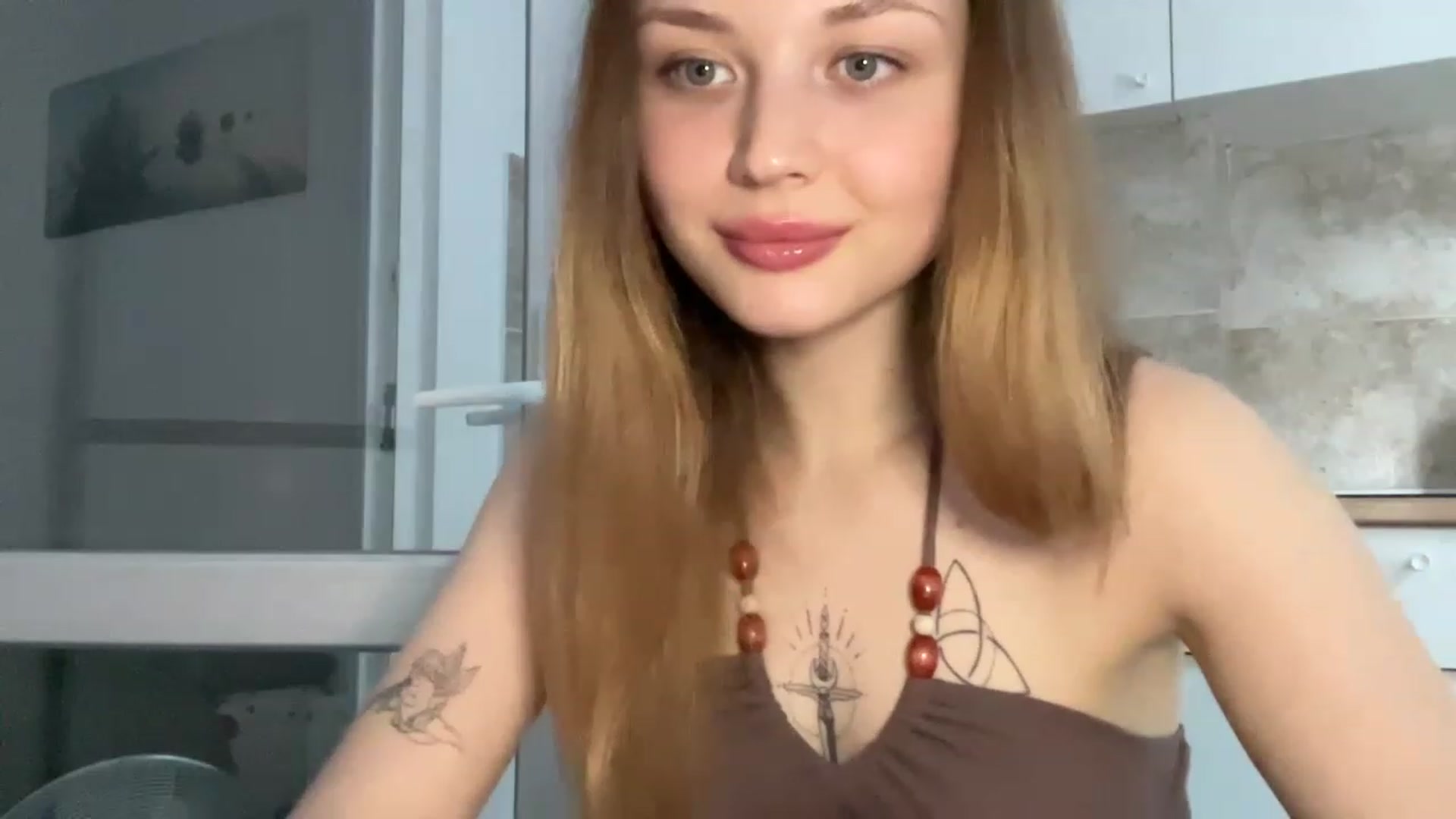 Gallery image thumbnail from Coconut_dream's myfreecams stream on, 06/12/2023, 15:40 image 8 of 20