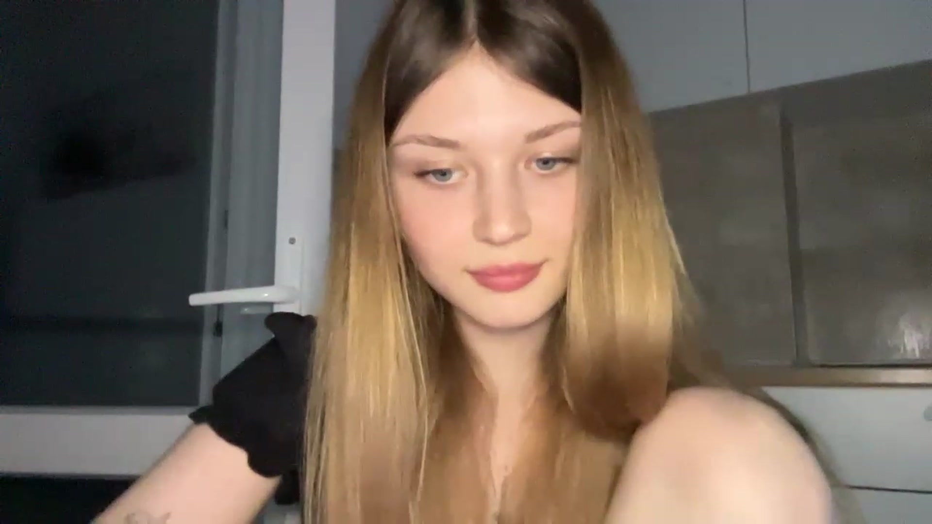Gallery image thumbnail from Coconut_dream's myfreecams stream on, 06/15/2023, 17:45 image 17 of 20