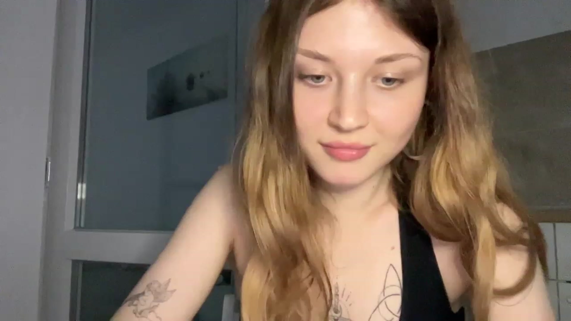 Gallery image thumbnail from Coconut_dream's myfreecams stream on, 06/16/2023, 16:55 image 20 of 20