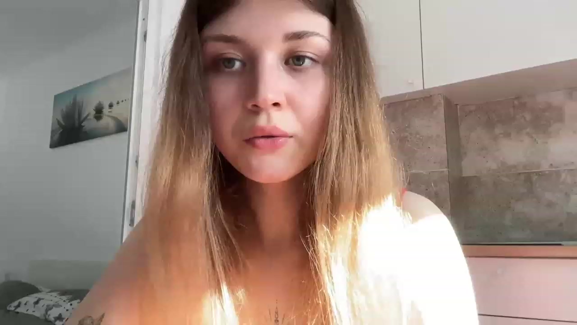Gallery image thumbnail from Coconut_dream's myfreecams stream on, 06/18/2023, 15:37 image 13 of 20