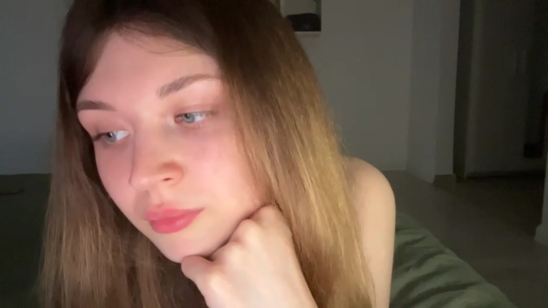 Gallery image thumbnail from Coconut_dream's myfreecams stream on, 06/18/2023, 18:05 image 20 of 20