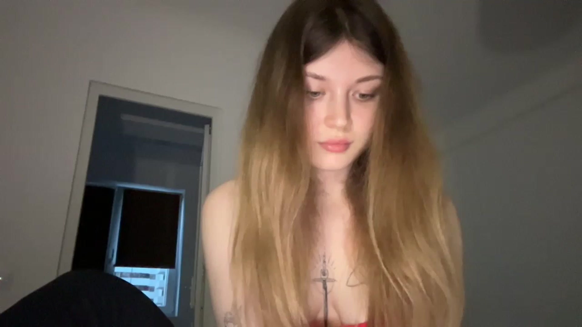 Gallery image thumbnail from Coconut_dream's myfreecams stream on, 06/18/2023, 18:46 image 2 of 20