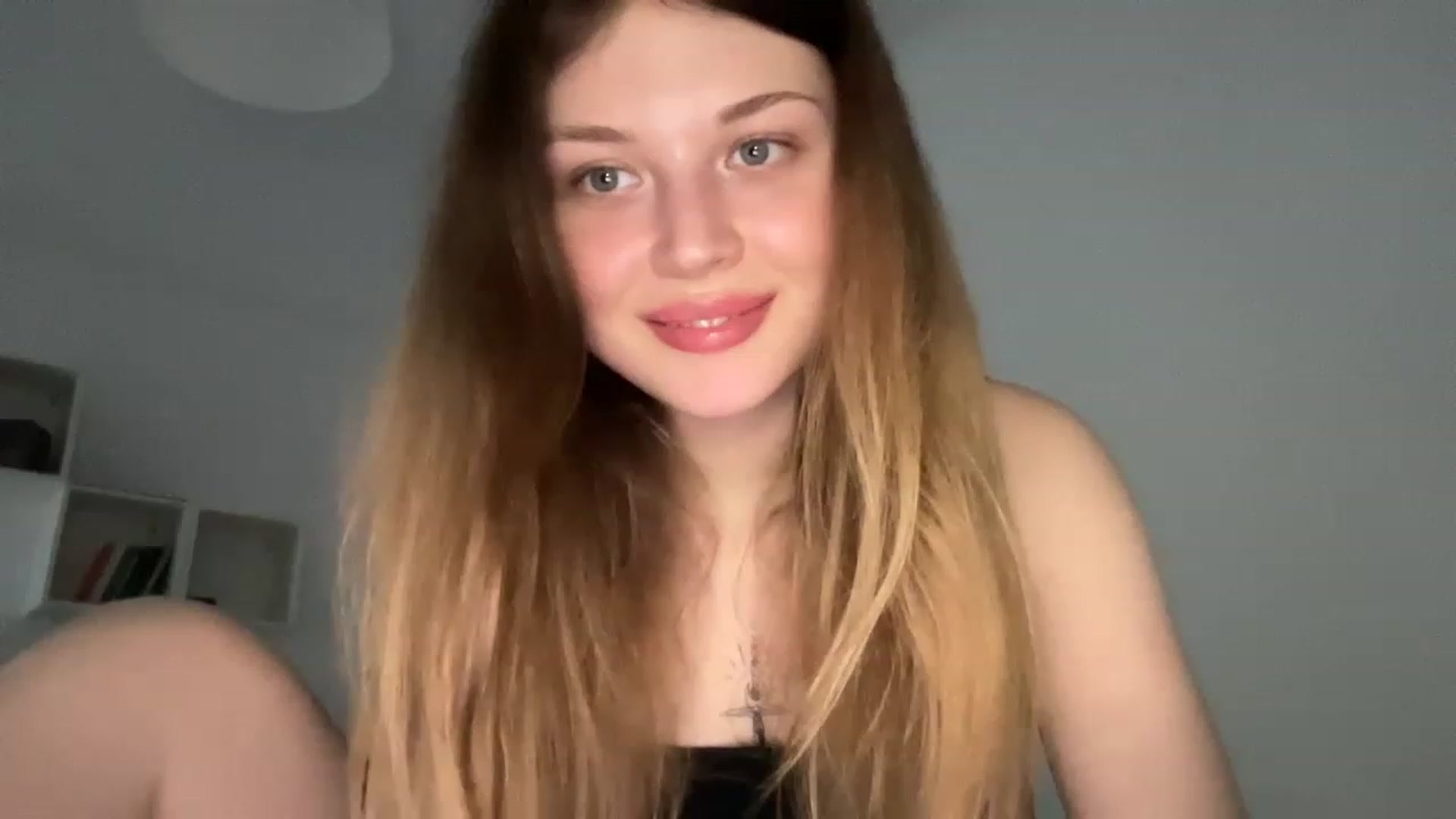 Gallery image thumbnail from Coconut_dream's myfreecams stream on, 06/19/2023, 18:08 image 1 of 20