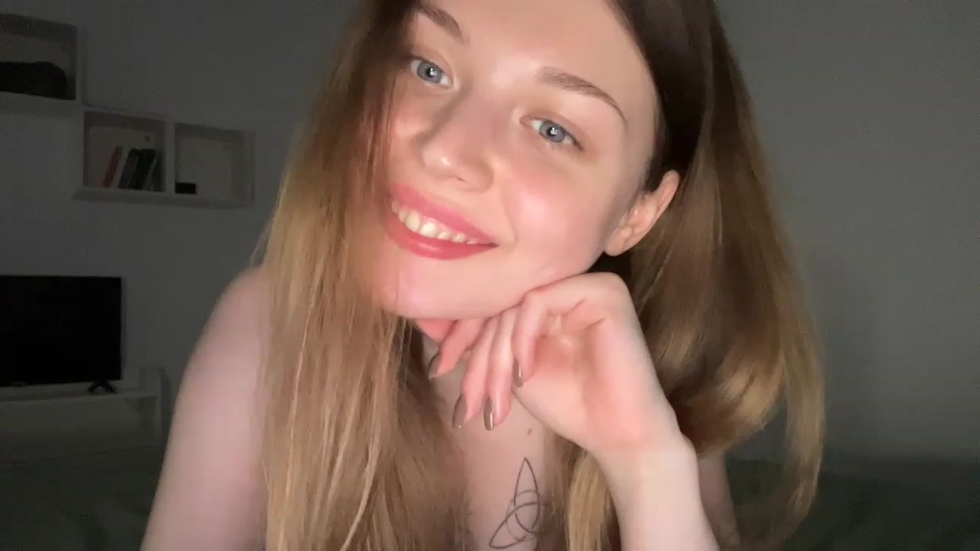 Gallery image thumbnail from Coconut_dream's myfreecams stream on, 06/19/2023, 18:08 image 16 of 20