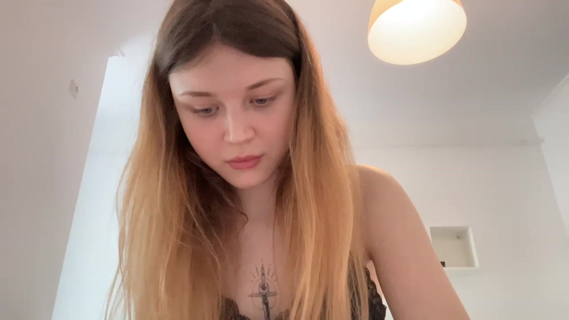 Gallery image thumbnail from Coconut_dream's myfreecams stream on, 06/25/2023, 08:12 image 12 of 20