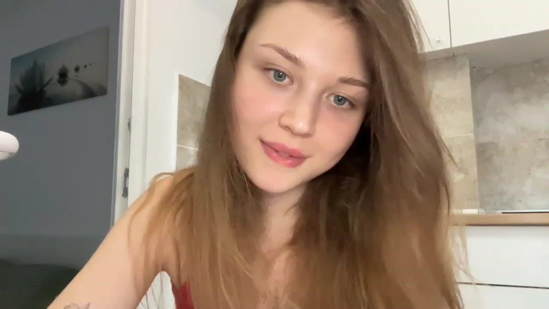 Gallery image thumbnail from Coconut_dream's myfreecams stream on, 06/26/2023, 16:27 image 14 of 20