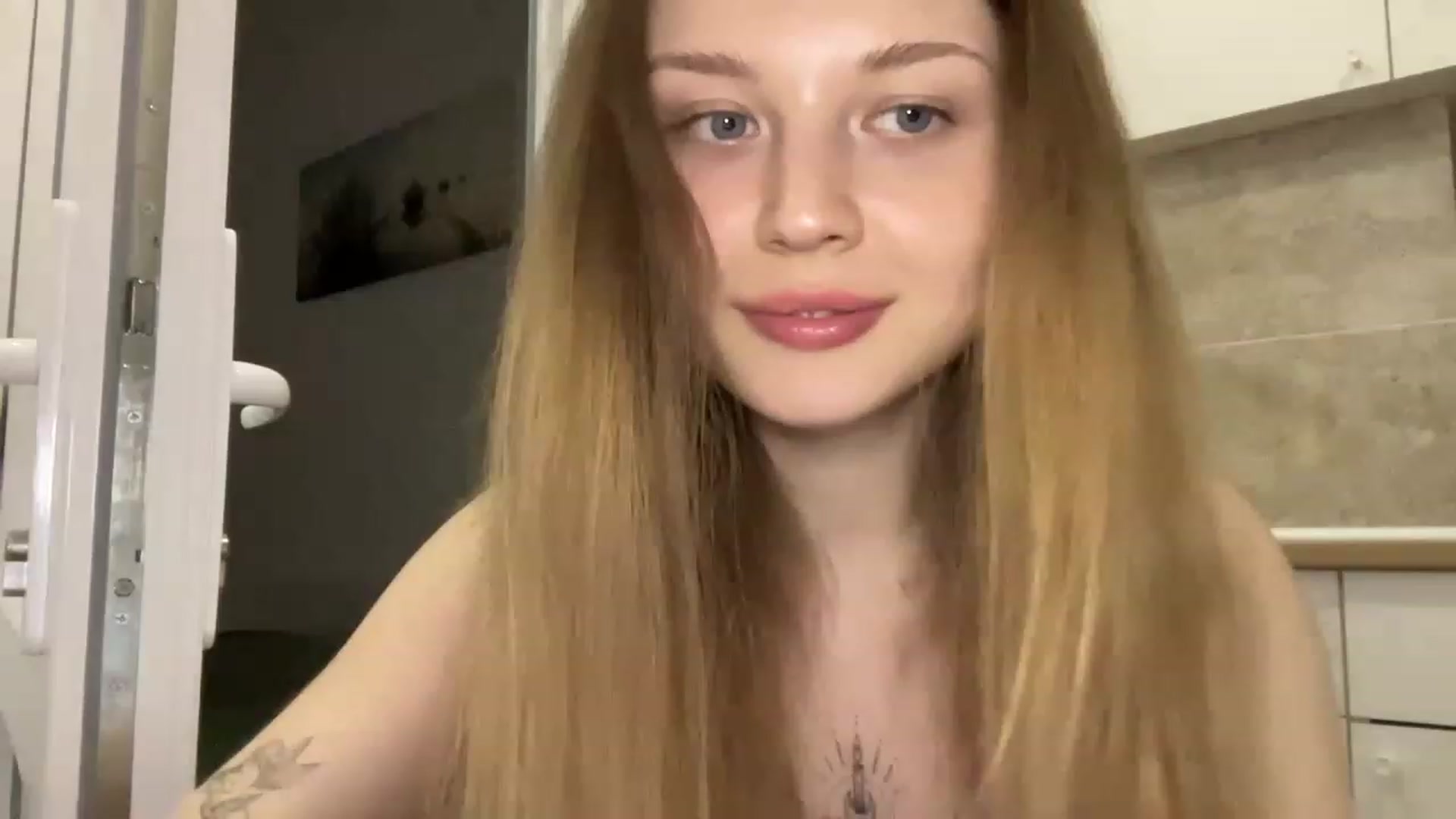 Gallery image thumbnail from Coconut_dream's myfreecams stream on, 06/26/2023, 20:17 image 1 of 20