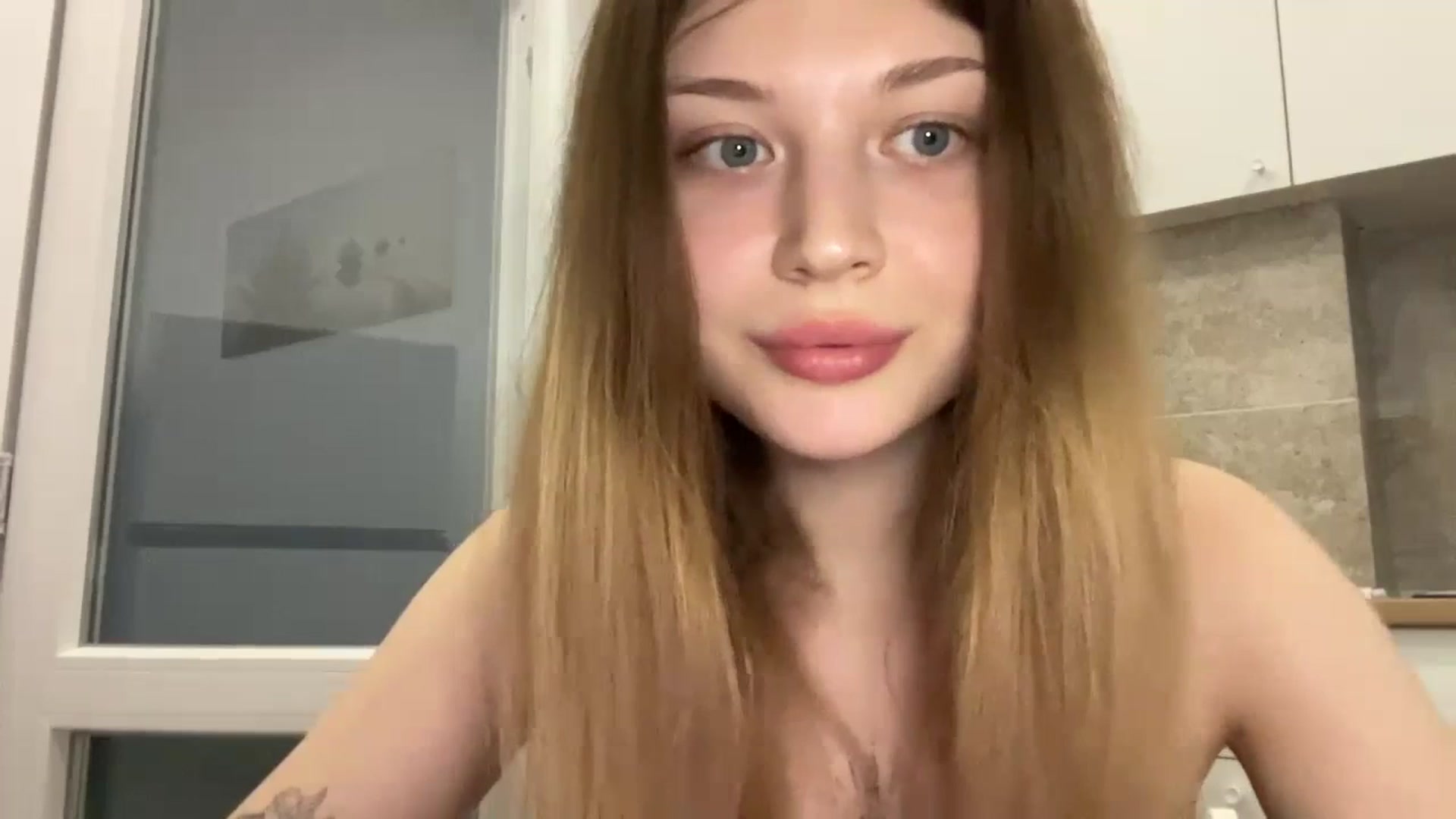 Gallery image thumbnail from Coconut_dream's myfreecams stream on, 06/29/2023, 16:16 image 19 of 20