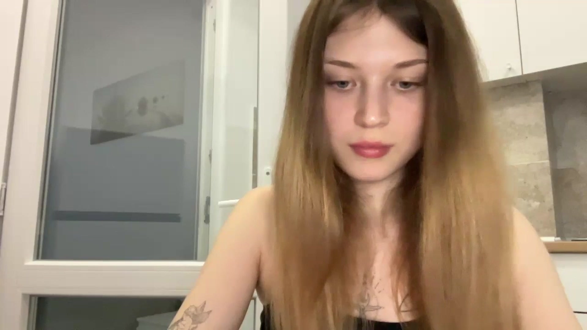 Gallery image thumbnail from Coconut_dream's myfreecams stream on, 06/29/2023, 16:16 image 14 of 20